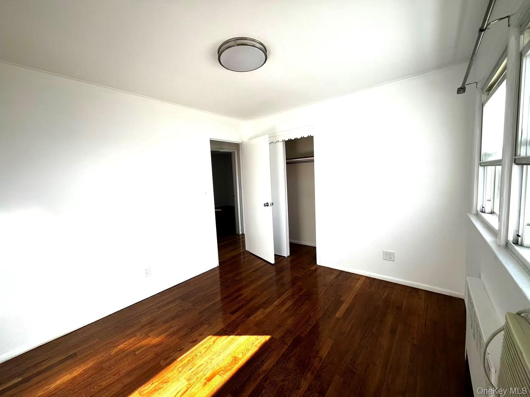 1062618 Property Photo 12