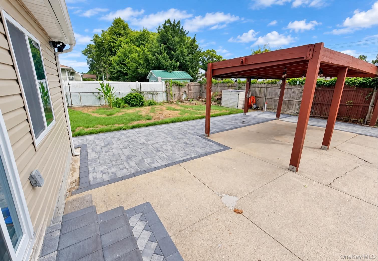24 Rodney Avenue Property Photo 12