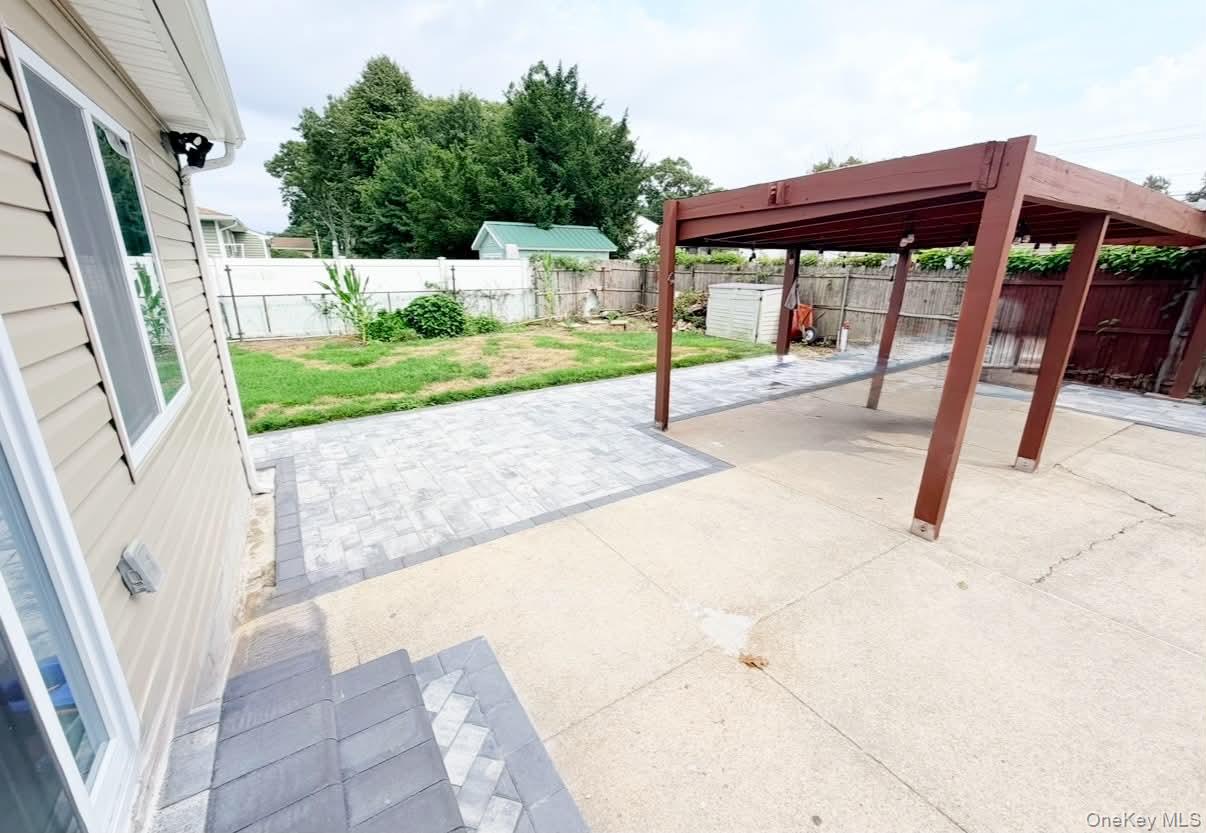 24 Rodney Avenue Property Photo 16