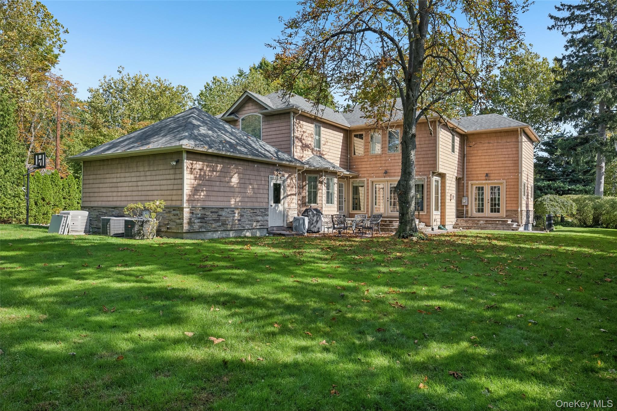 103 High Street Property Photo 24