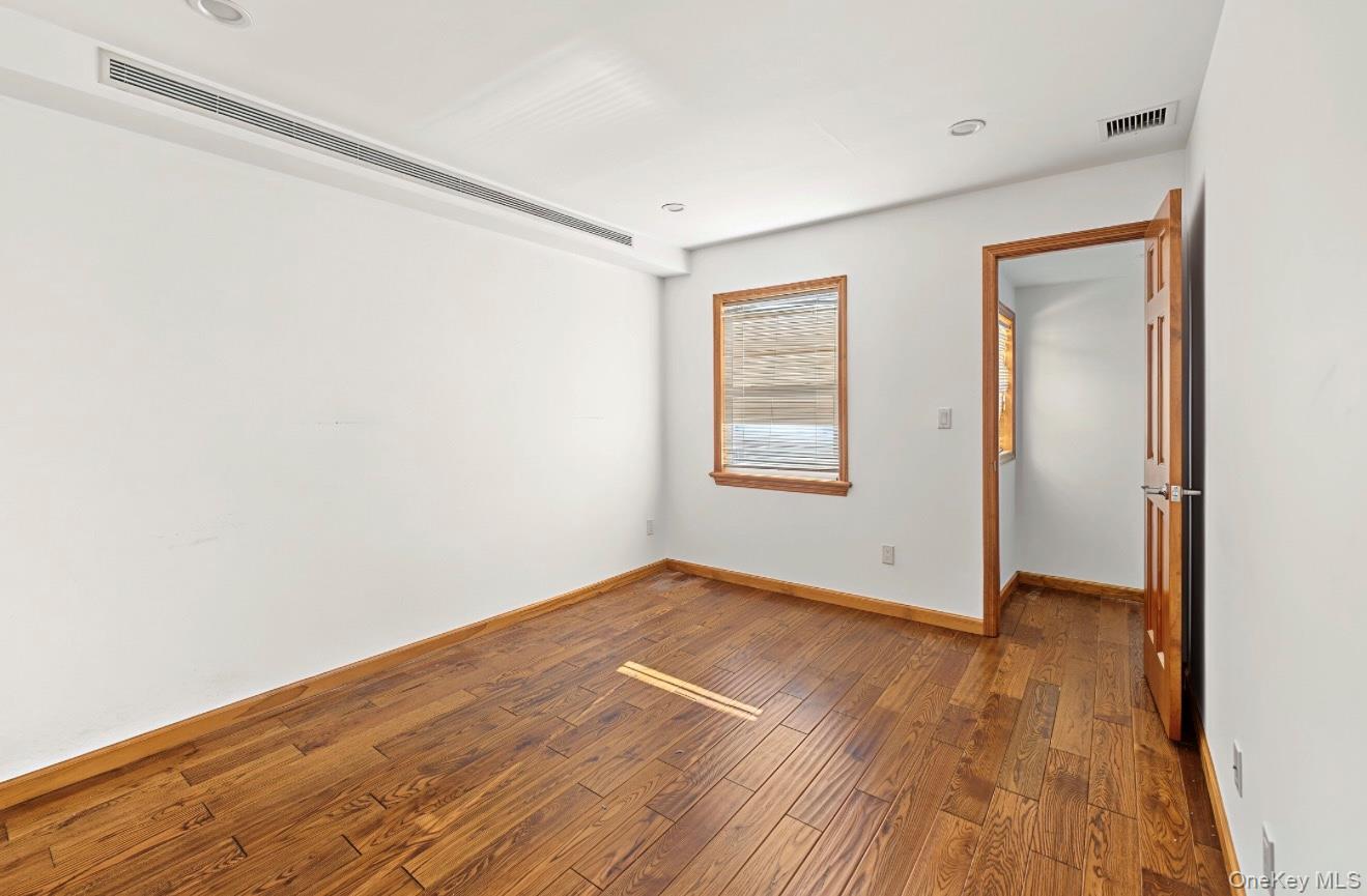 30 North Drive Property Photo 20