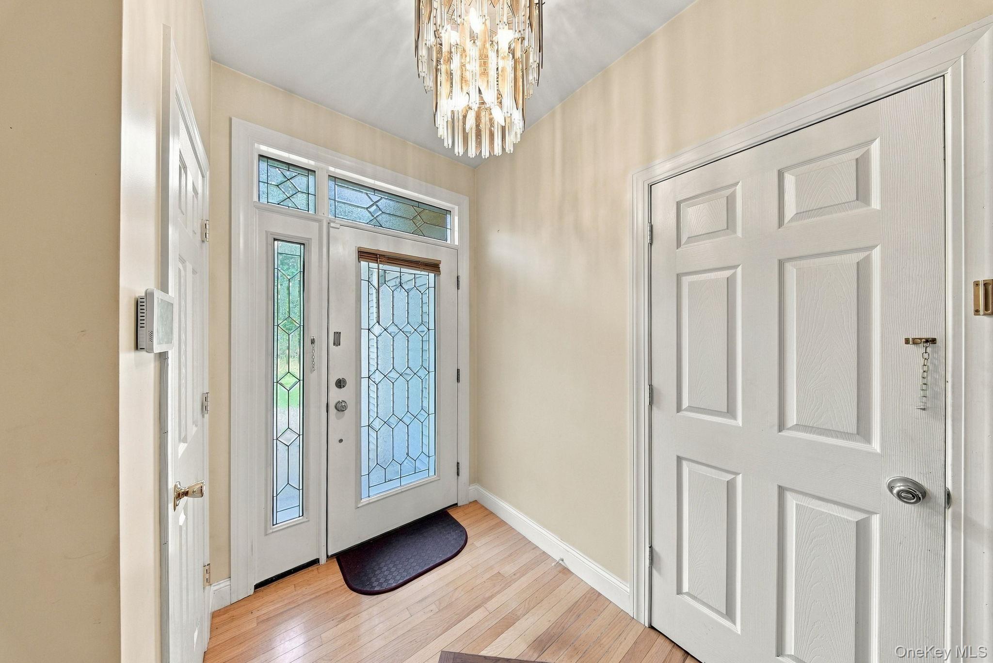 576 Burlingham Road Property Photo 7