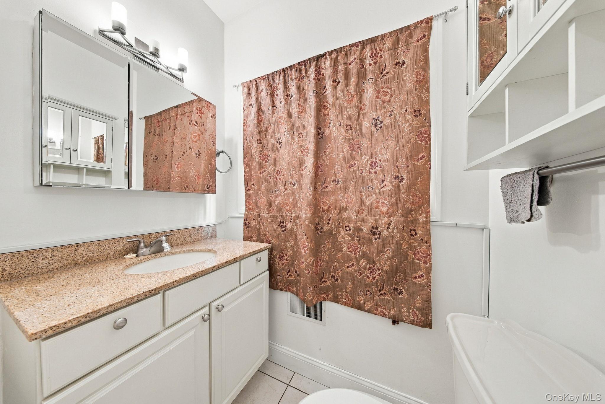576 Burlingham Road Property Photo 26
