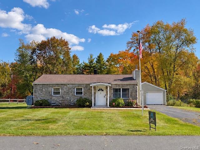 19 Greentree Drive Property Photo 1