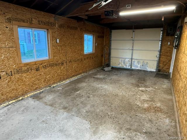 19 Greentree Drive Property Photo 12