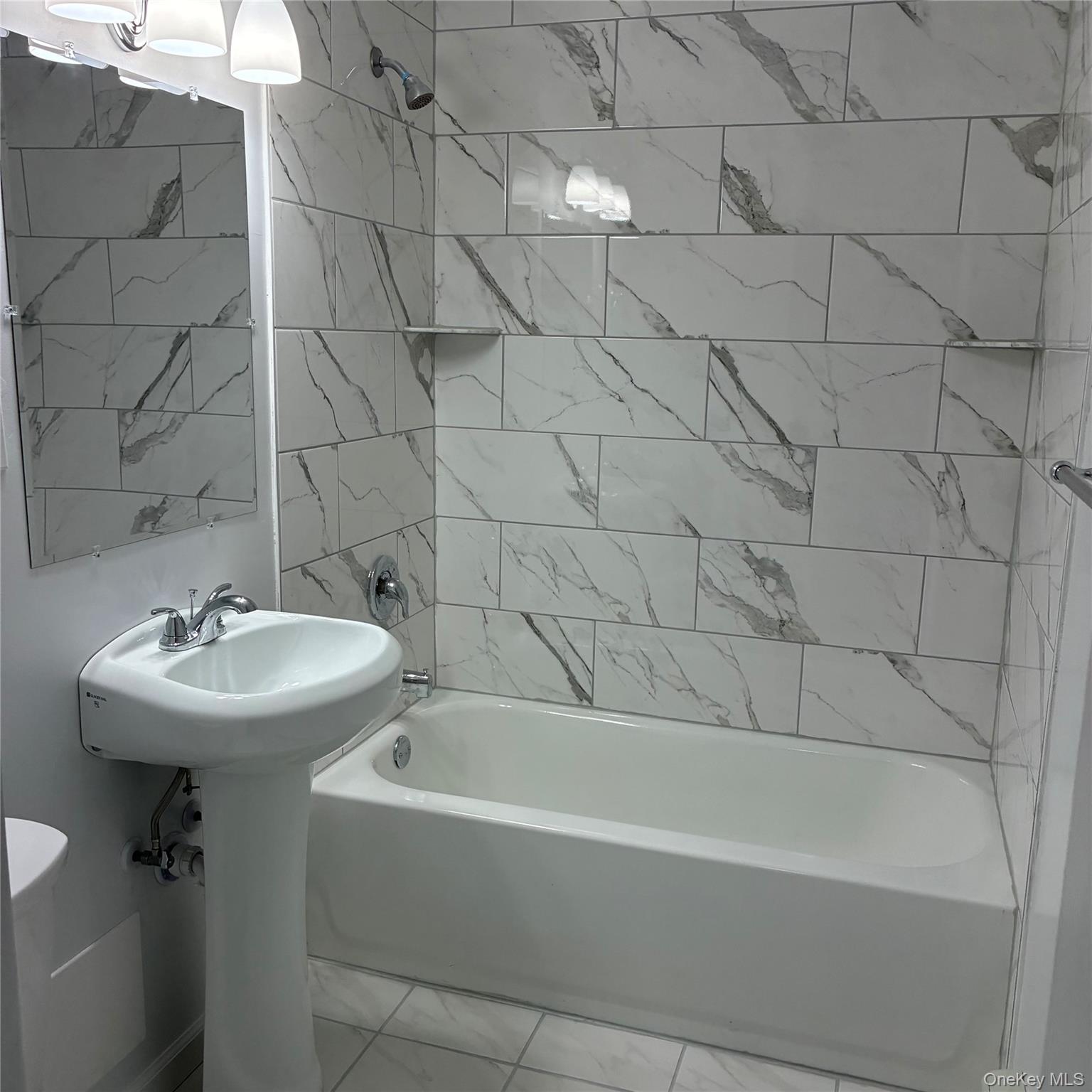 21 Pavilion Road 14 Property Photo 7