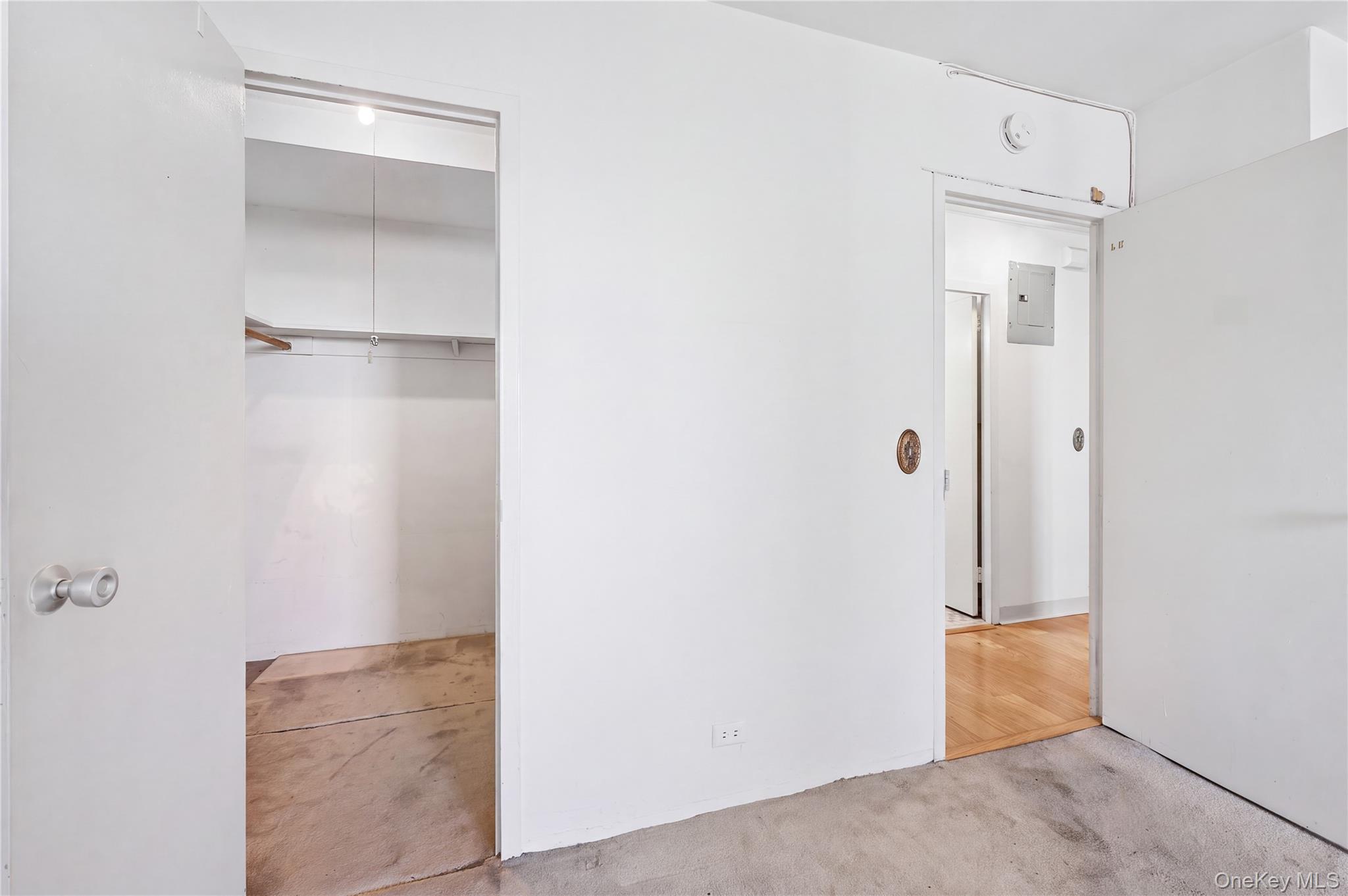 880 Boynton Avenue 9a Property Photo 10