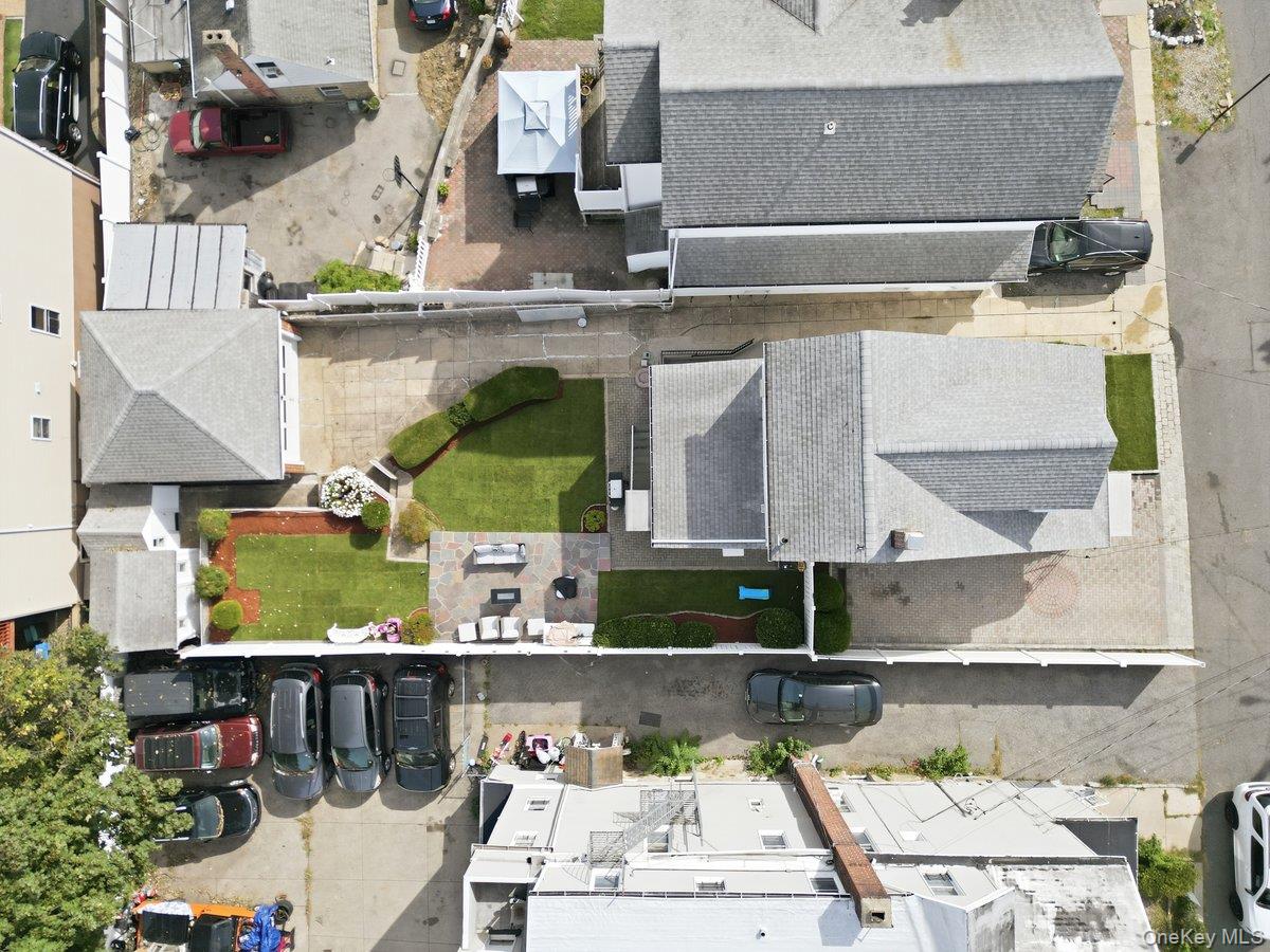 221 Edgewood Avenue Property Photo 42