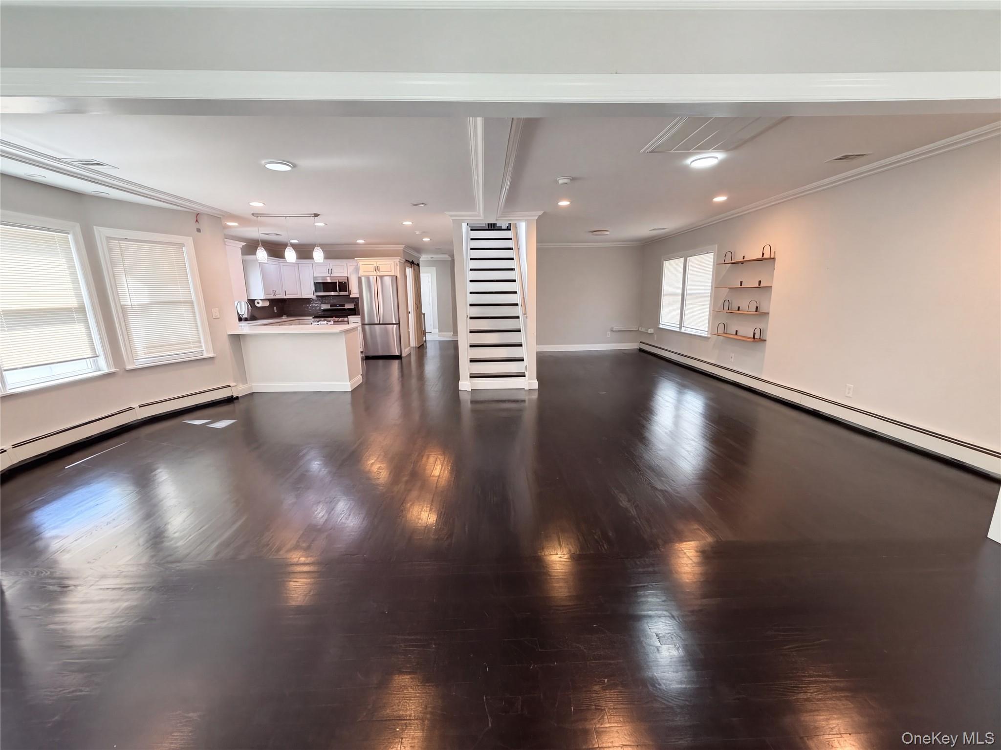116 S Clinton Avenue Property Photo 3