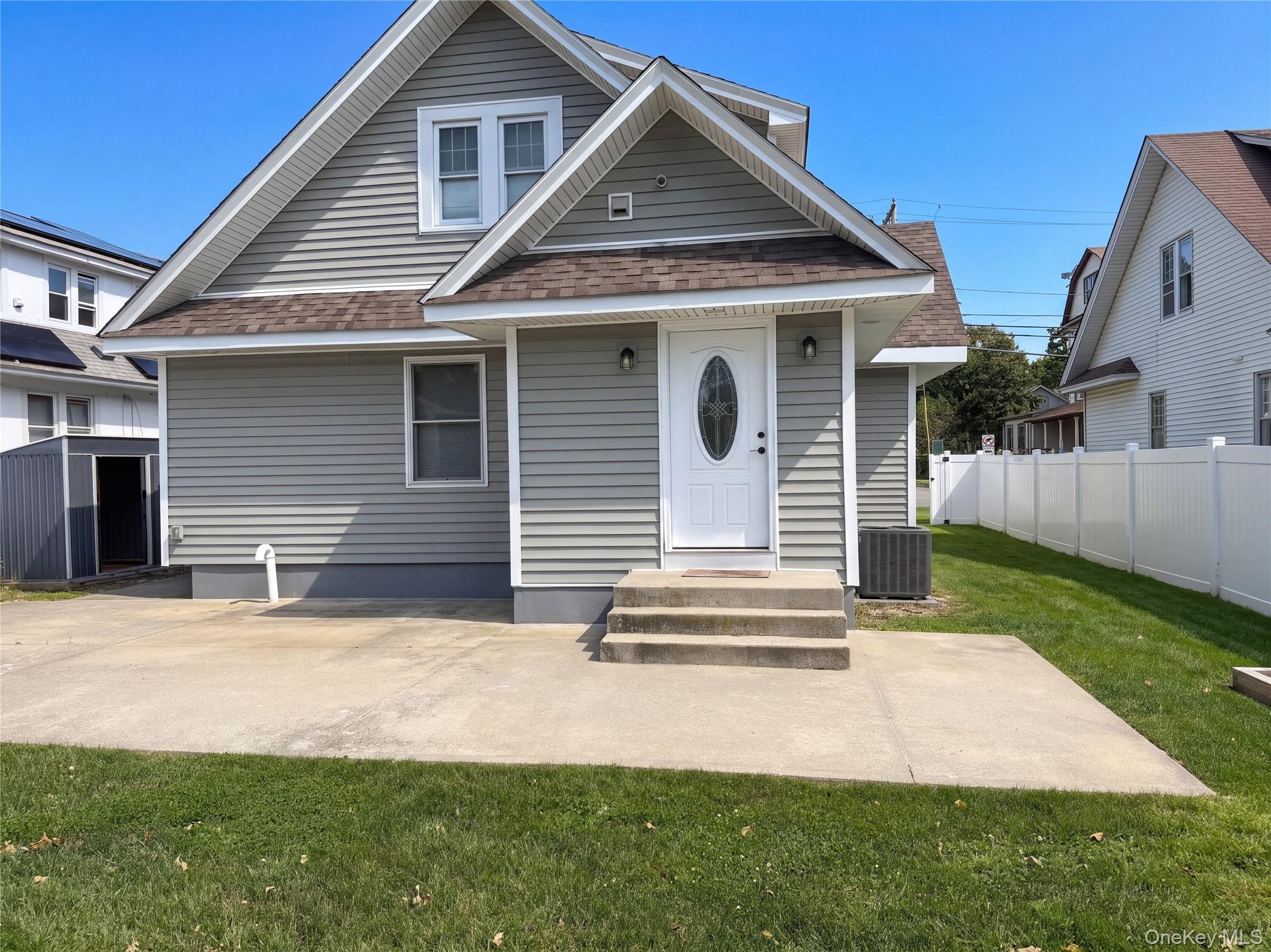 116 S Clinton Avenue Property Photo 5