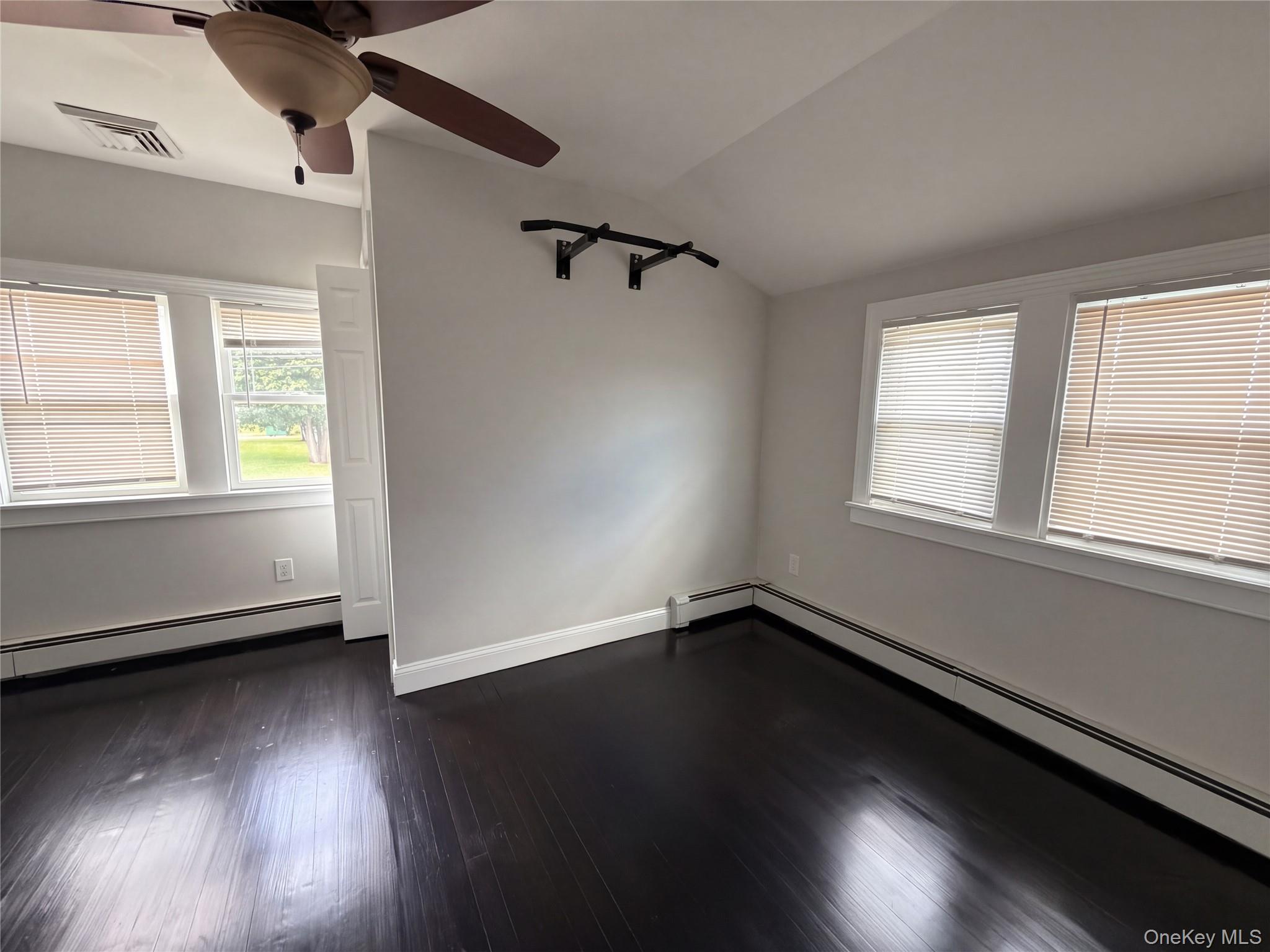 116 S Clinton Avenue Property Photo 10