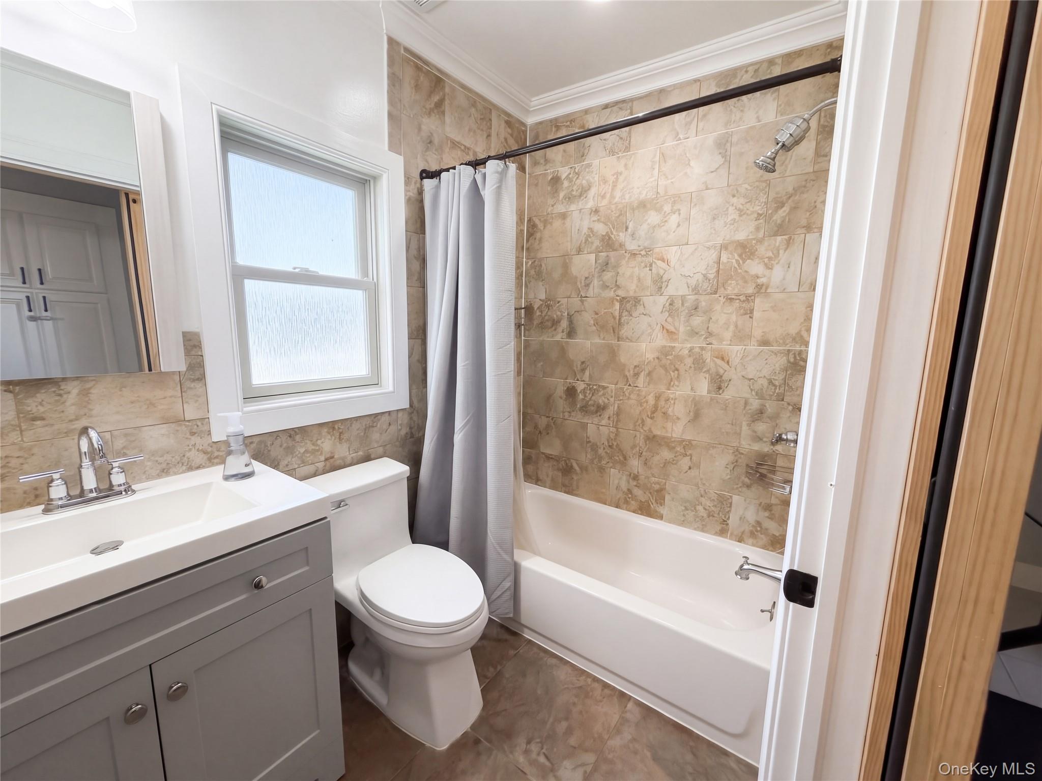 116 S Clinton Avenue Property Photo 15