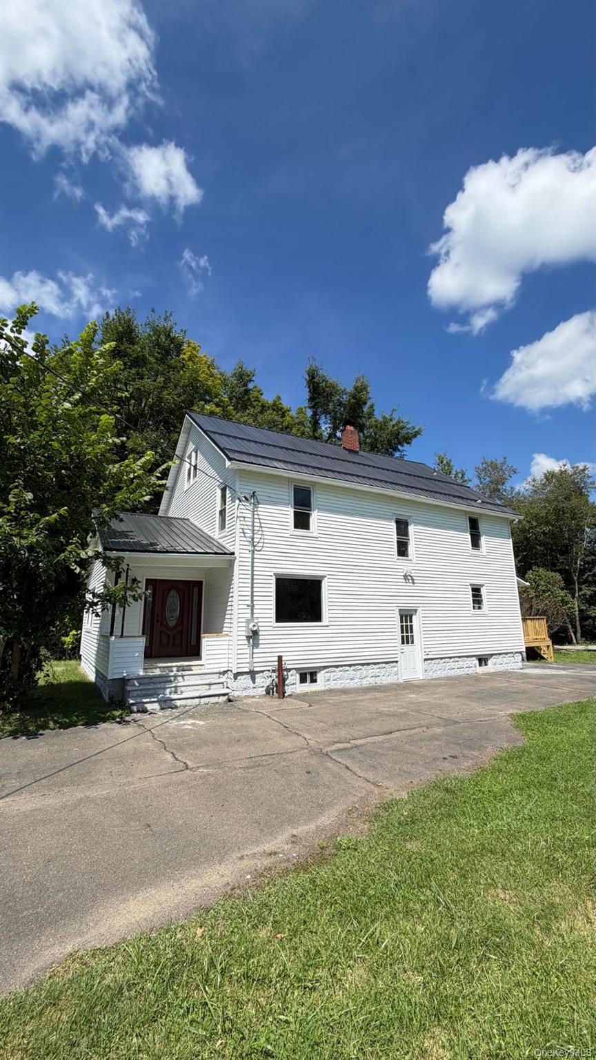 1709 Glenwood Rd Property Photo 1