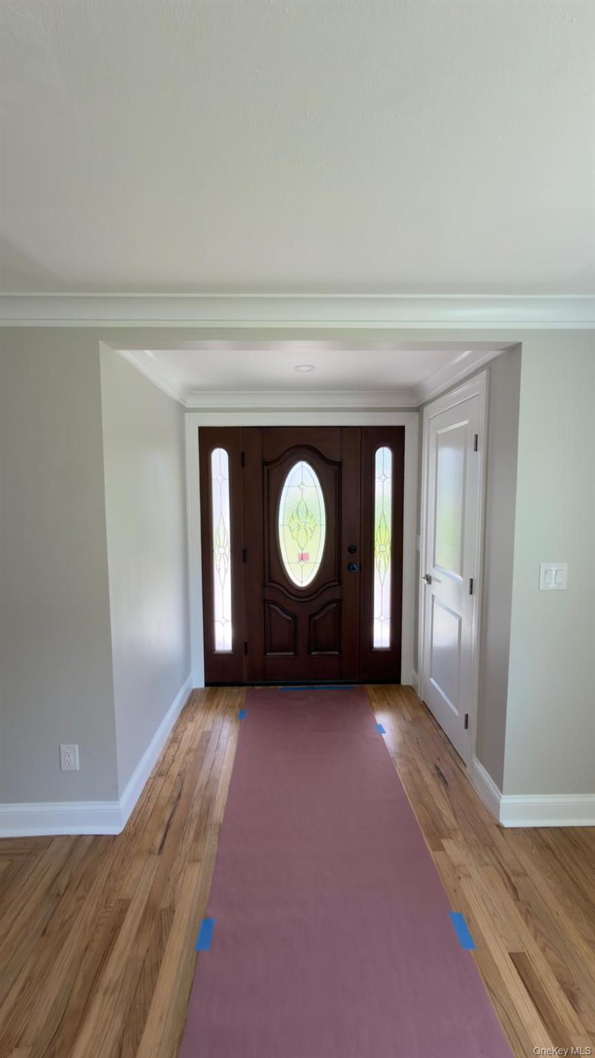 1709 Glenwood Rd Property Photo 6