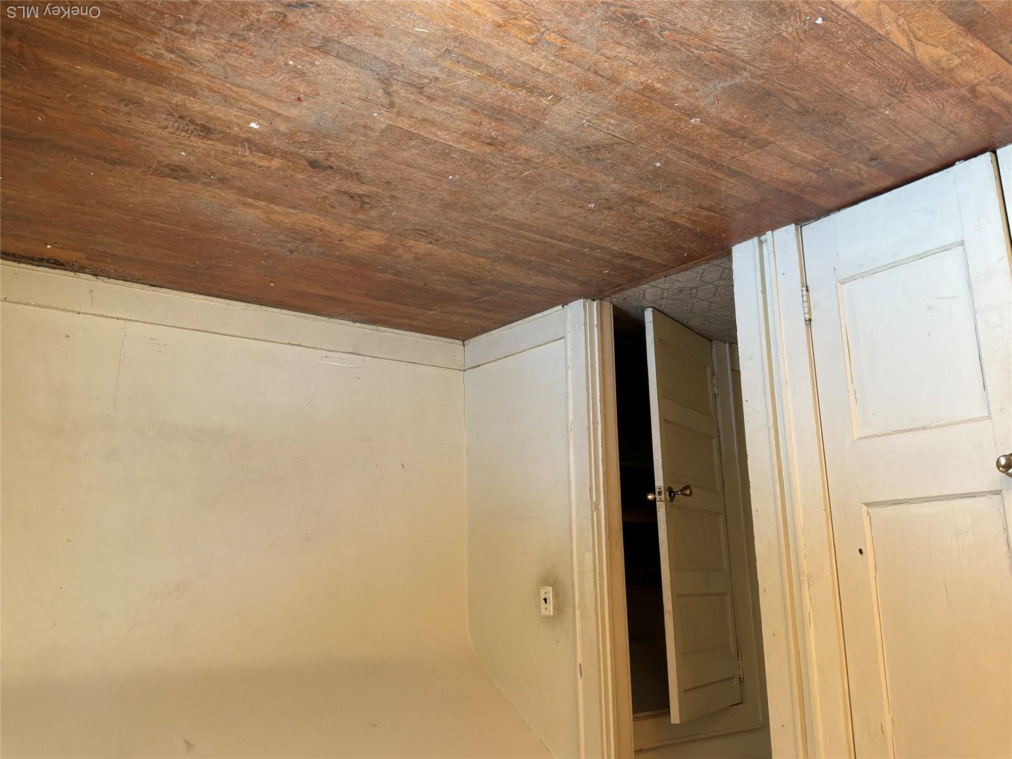 12 Gary Drive Property Photo 18