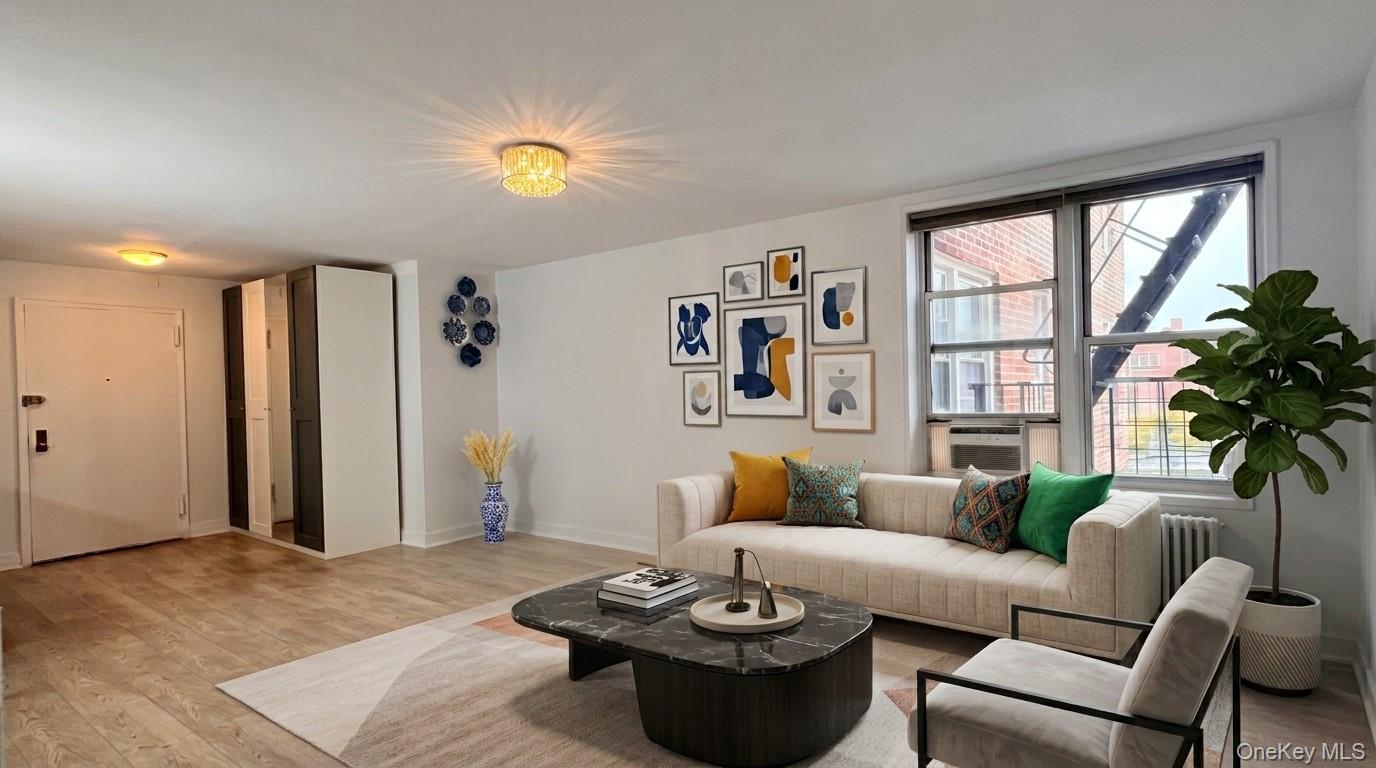 60-11 Broadway 5e Property Photo 5