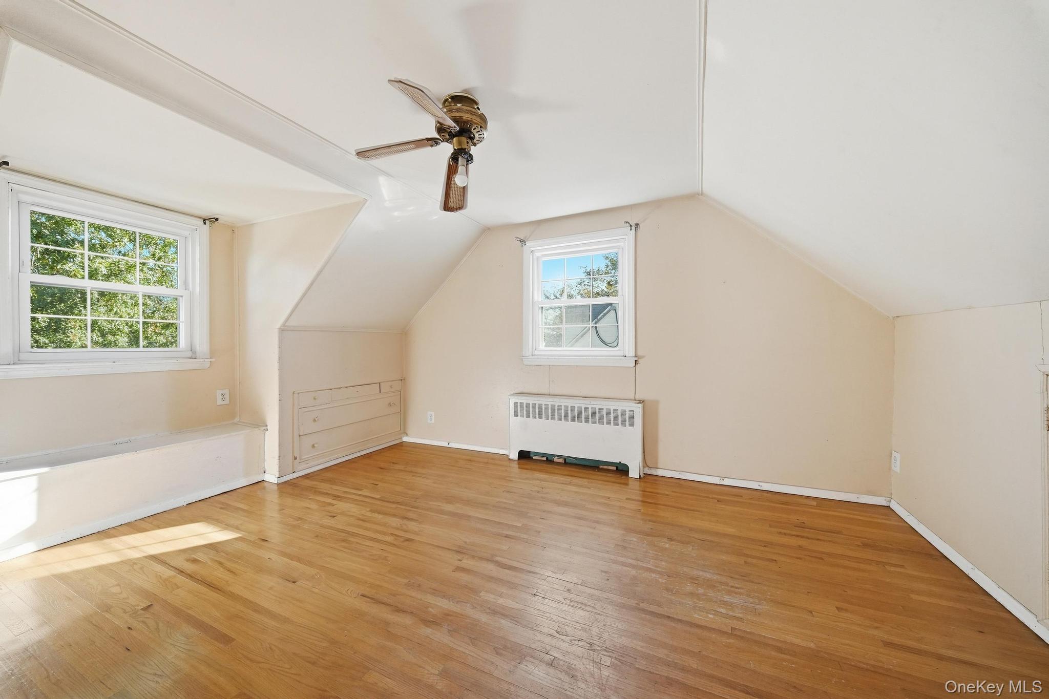 88 Meyer Avenue Property Photo 29