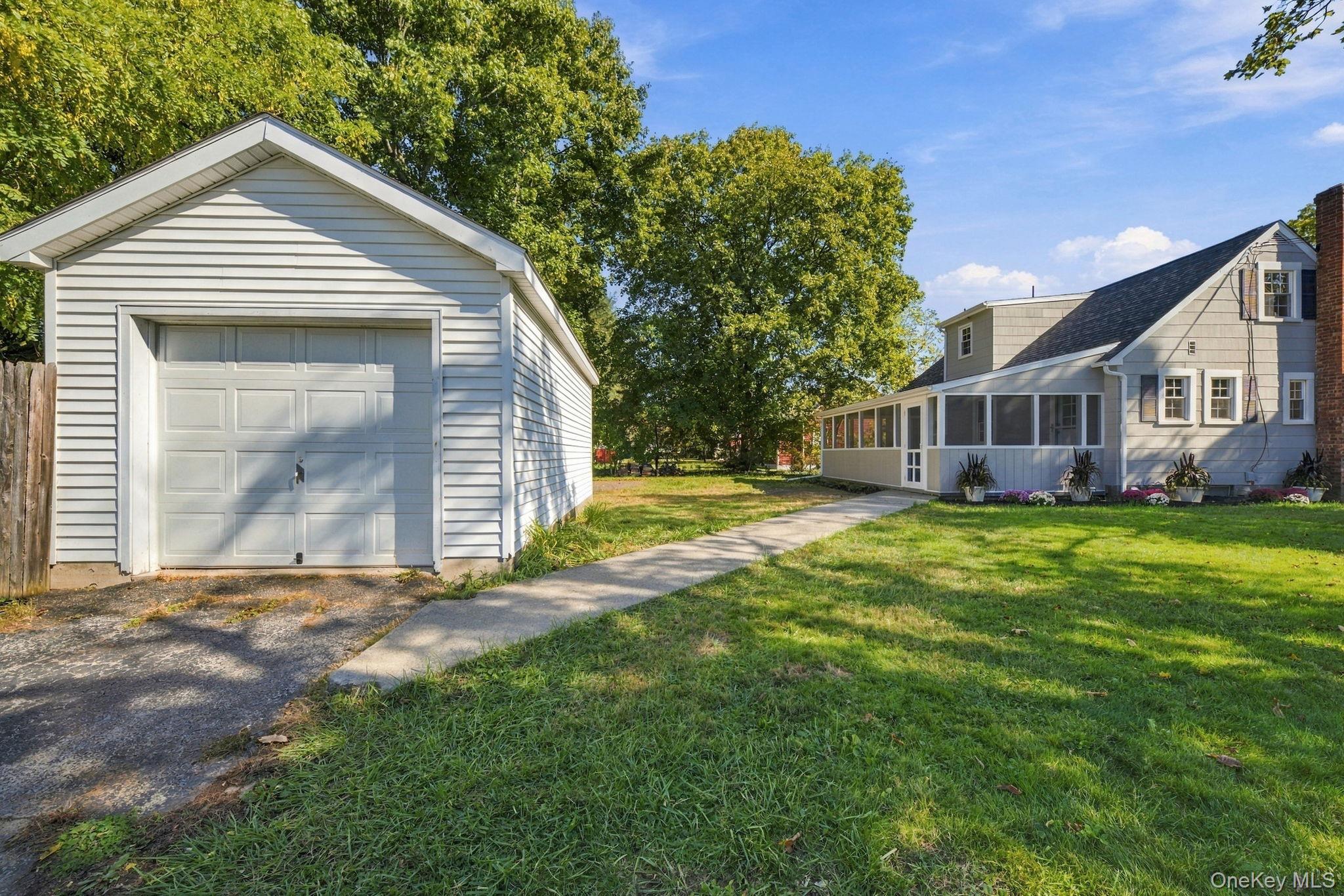 23 Mansion Drive Property Photo 5