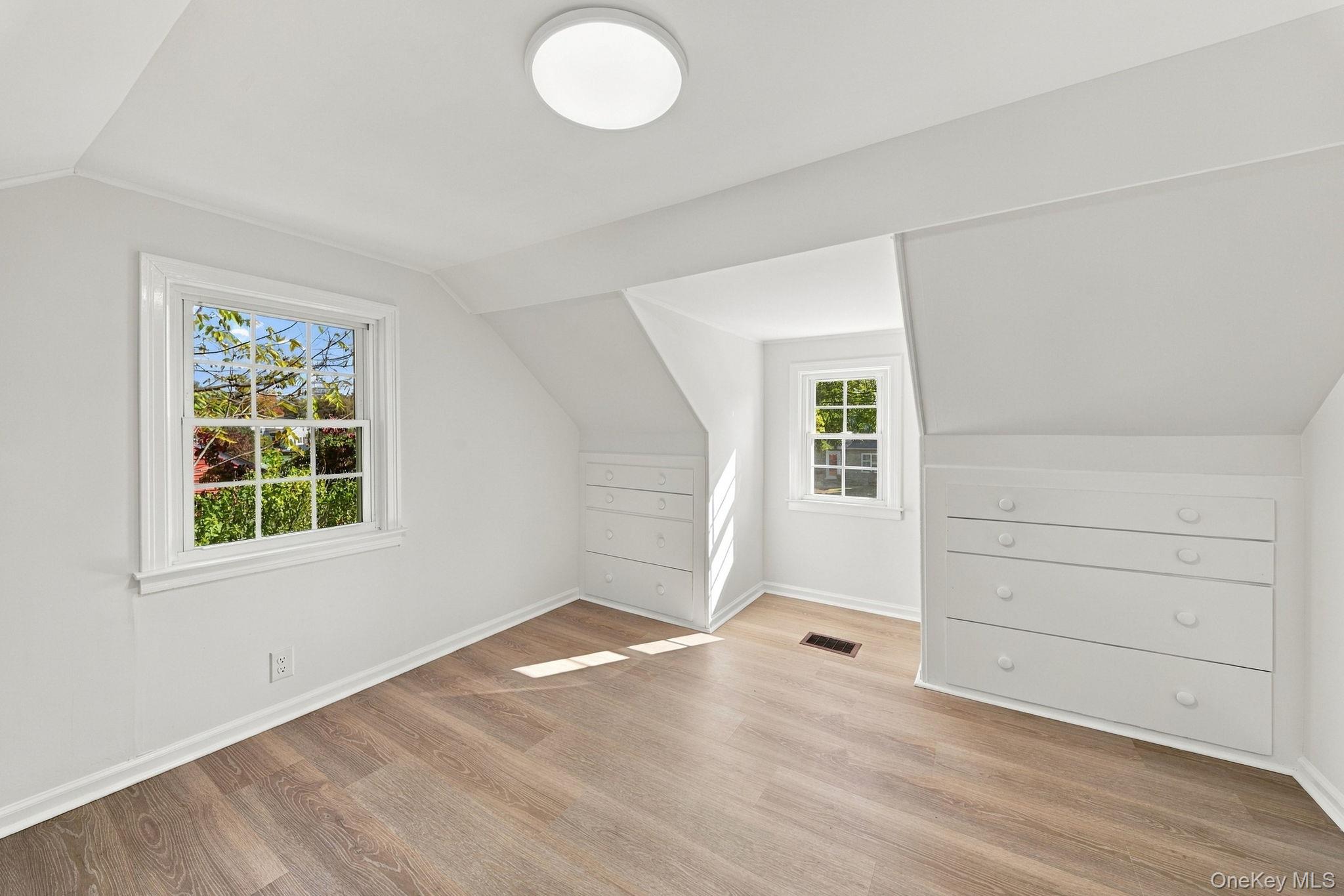 23 Mansion Drive Property Photo 28