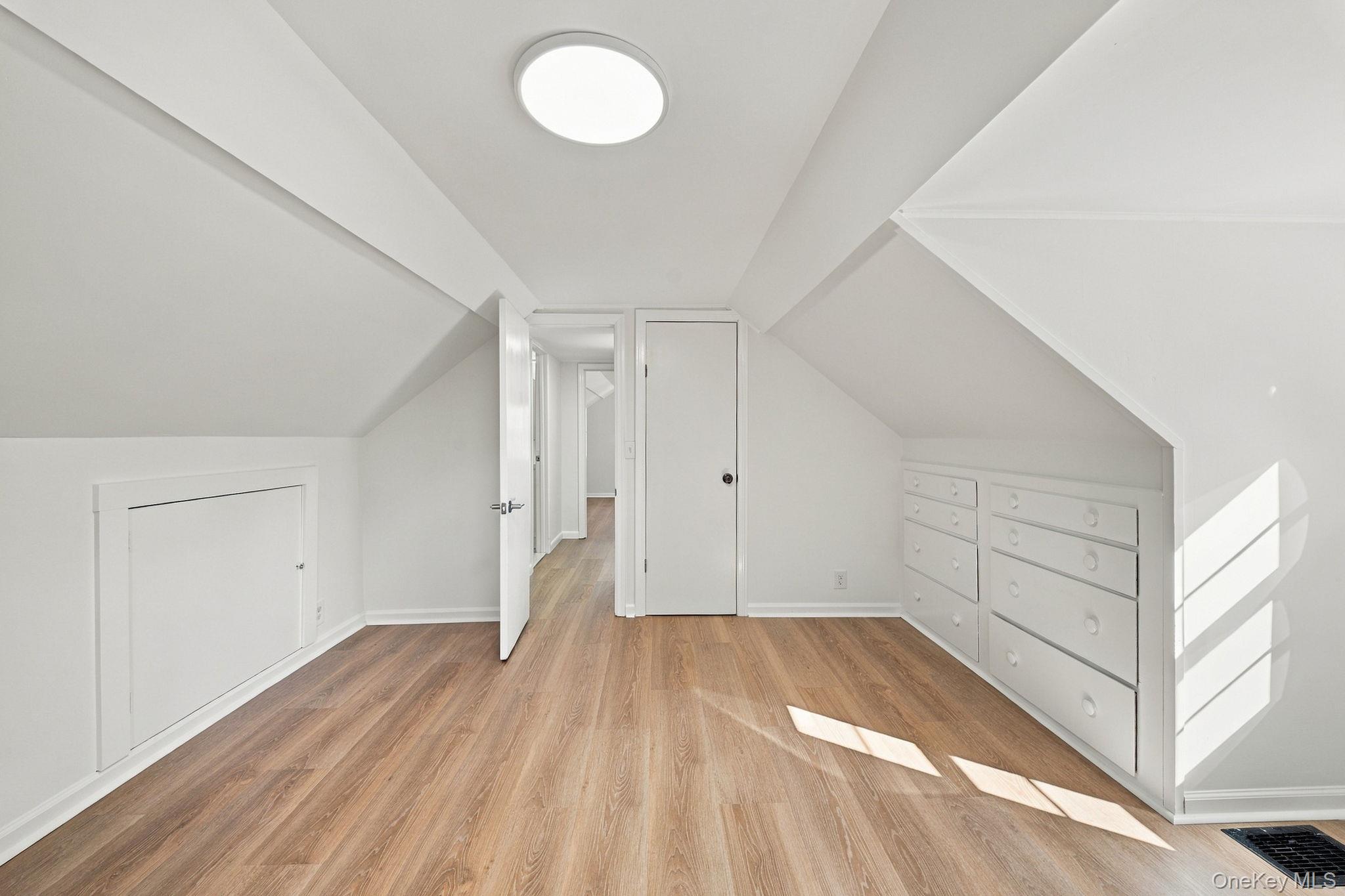 23 Mansion Drive Property Photo 32