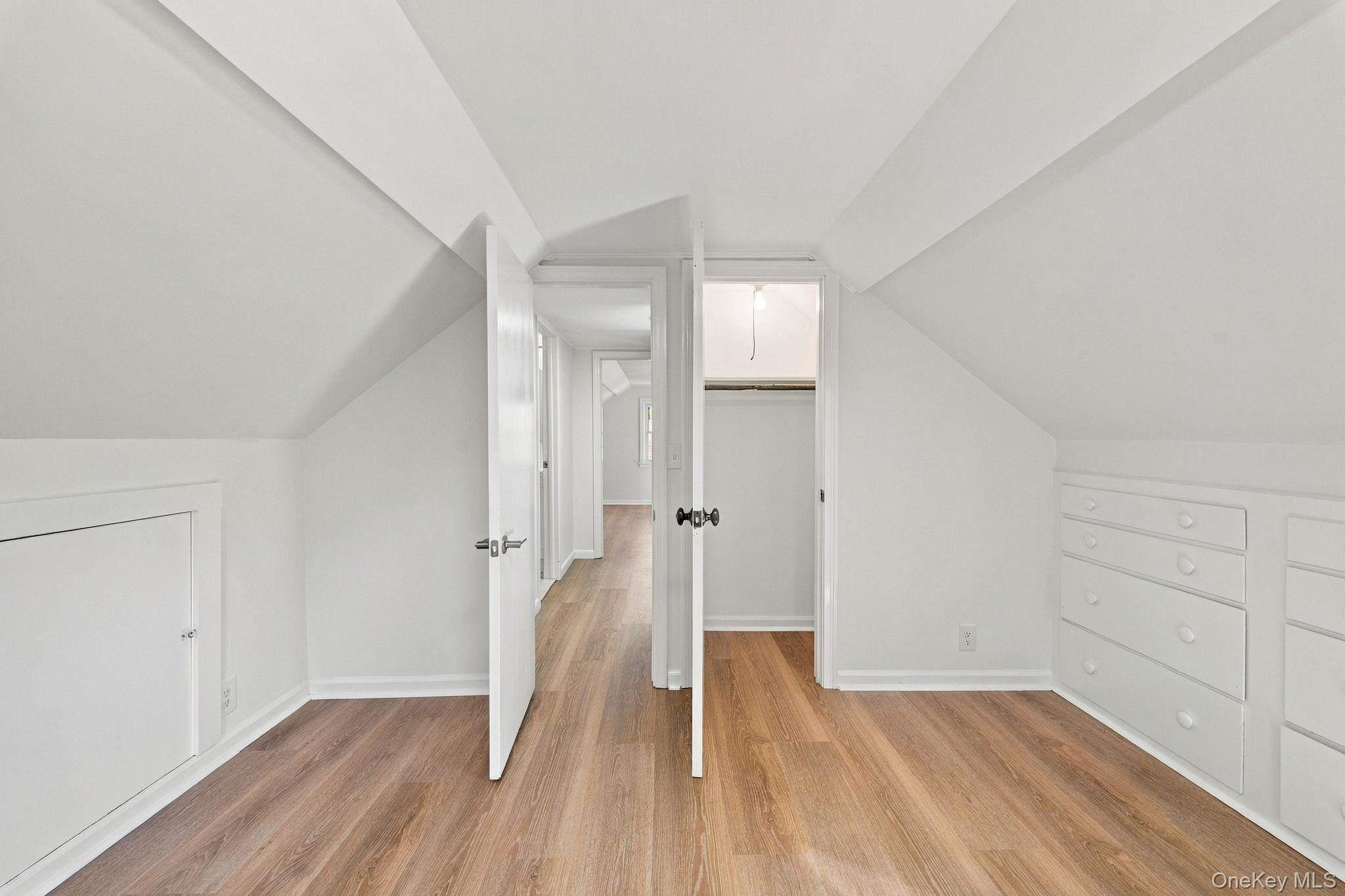23 Mansion Drive Property Photo 33