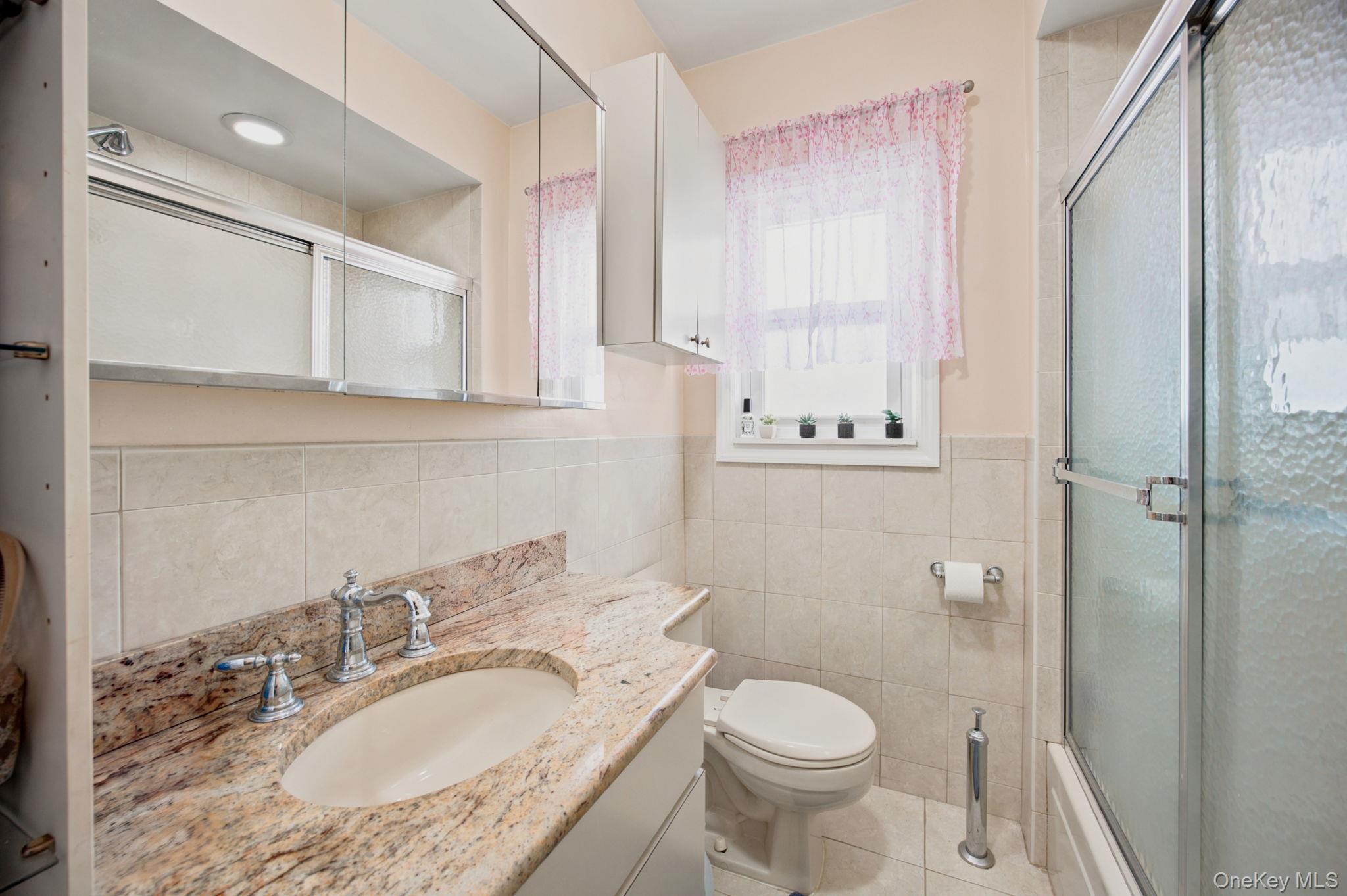 114-39 150th Avenue Property Photo 12