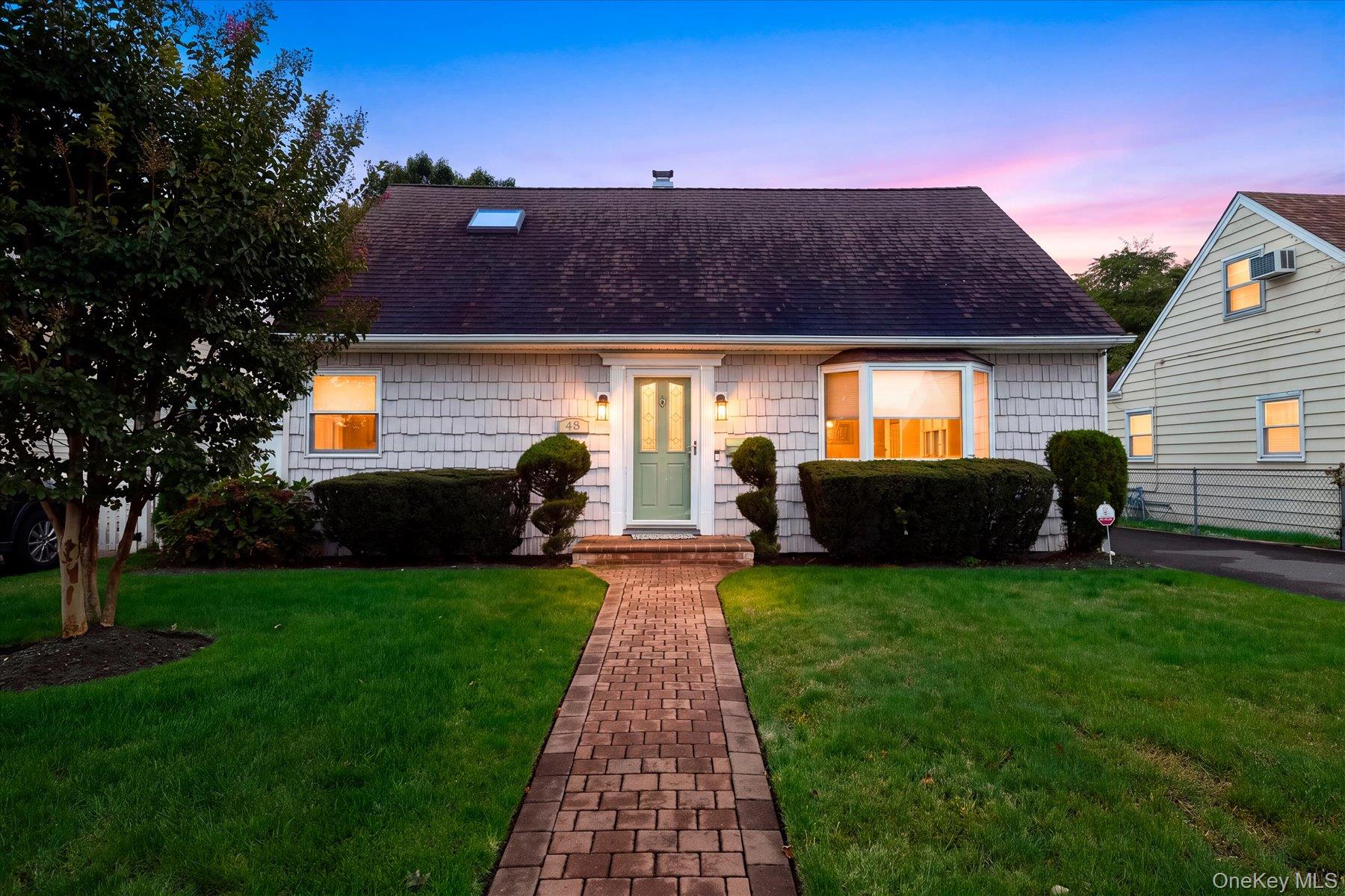 48 Teneyck Avenue Property Photo 1