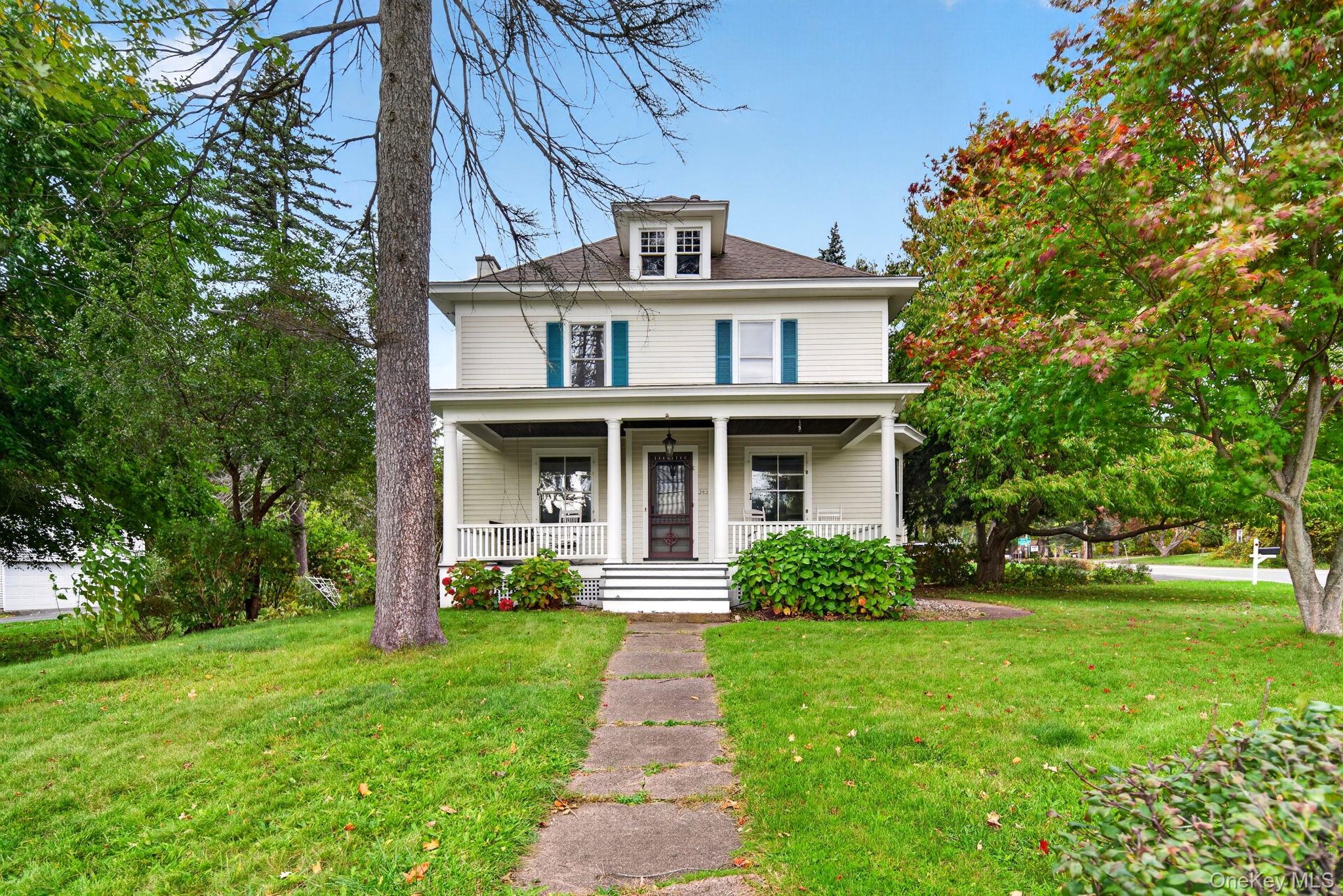 343 Alplaus Avenue