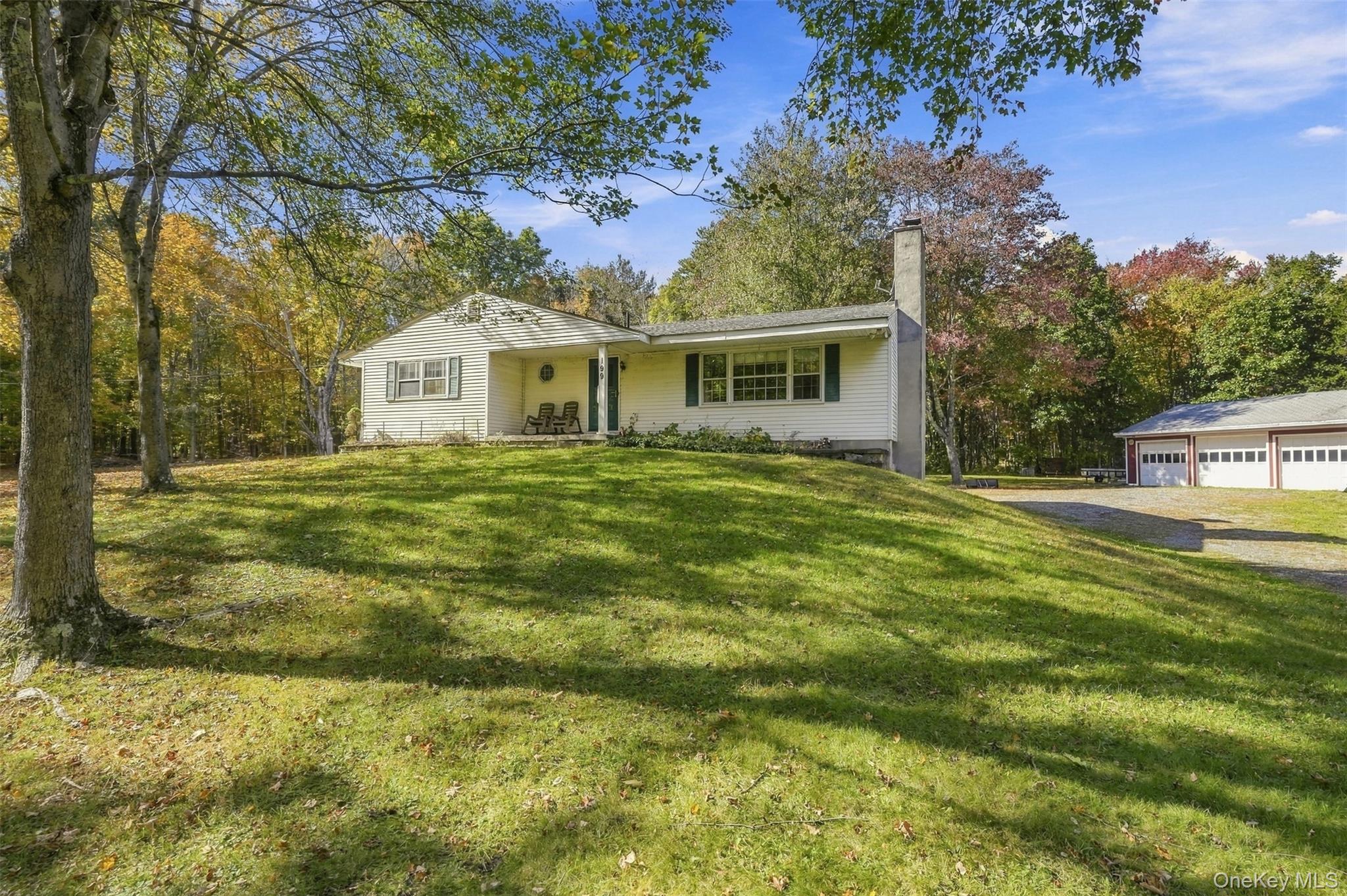 199 Lauer Road Property Photo 3
