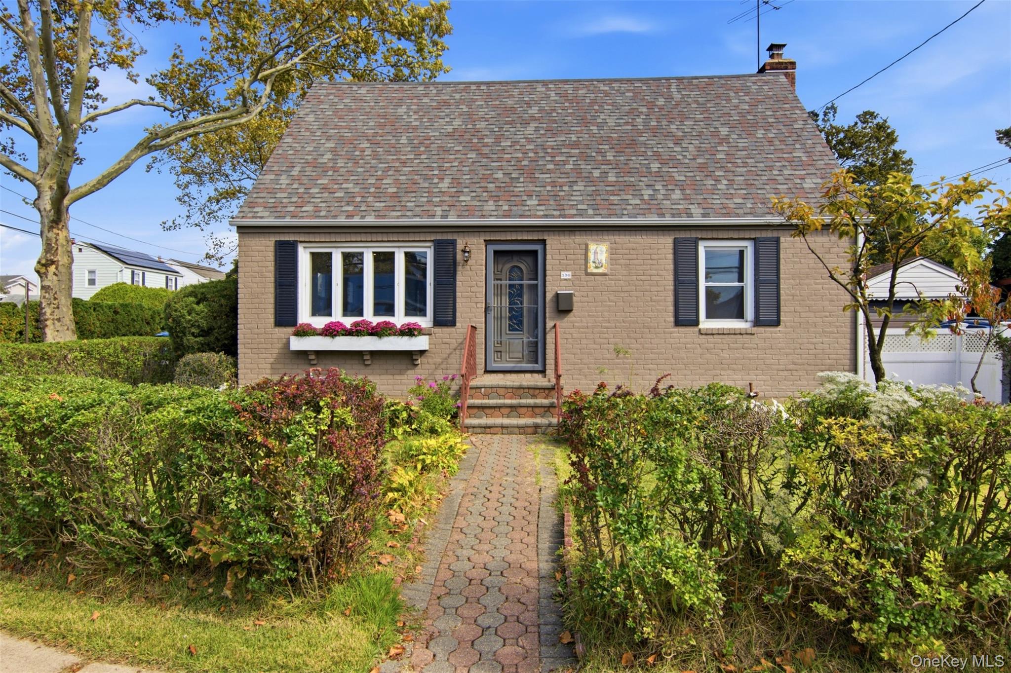336 Herricks Road Property Photo 1