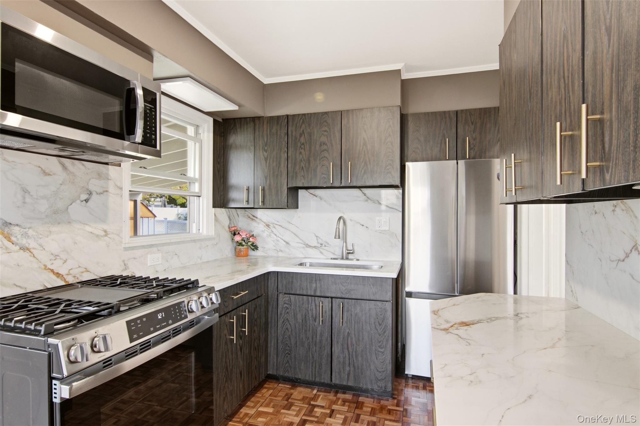 336 Herricks Road Property Photo 10