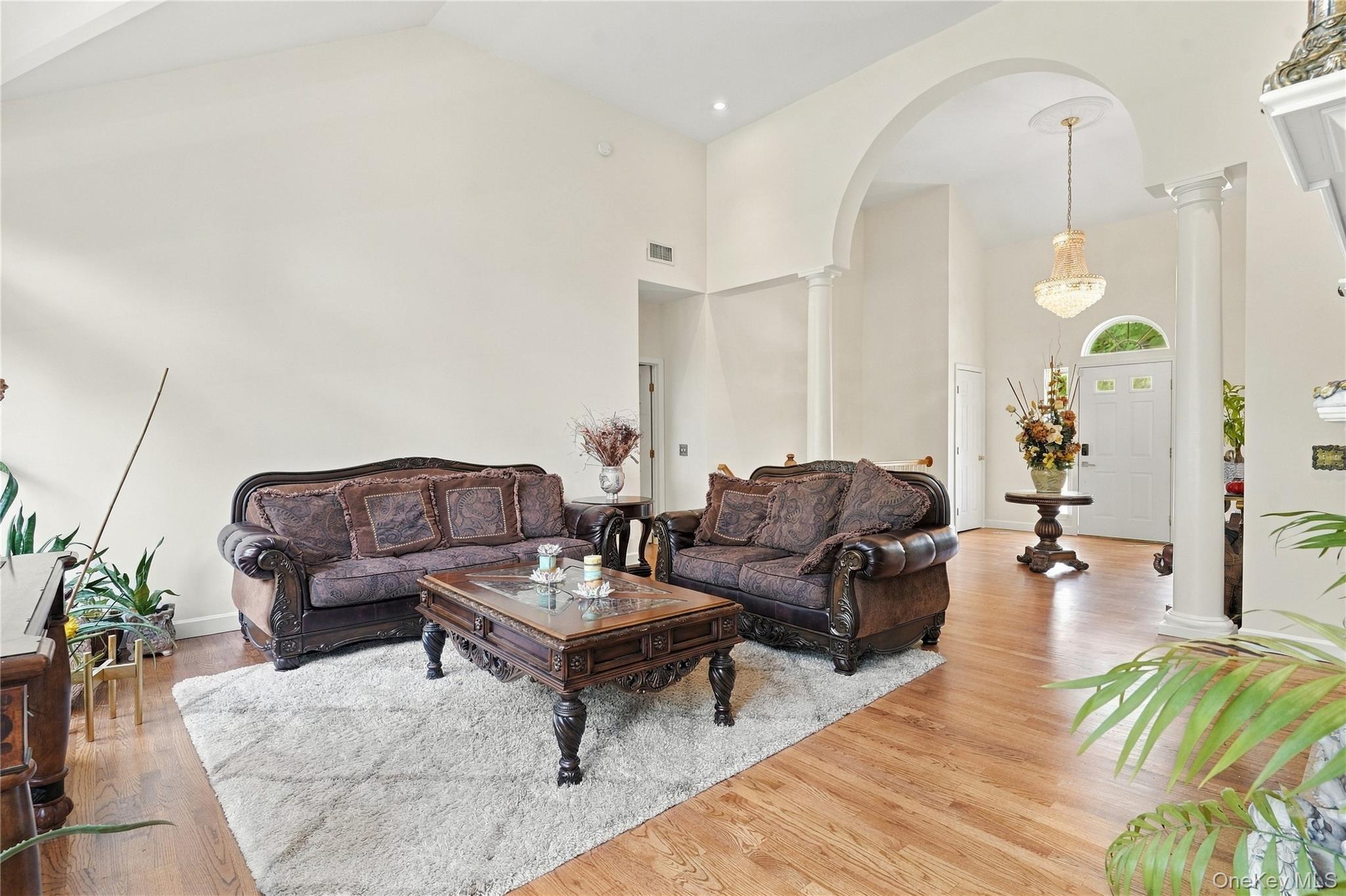 9 Ash Road Property Photo 6