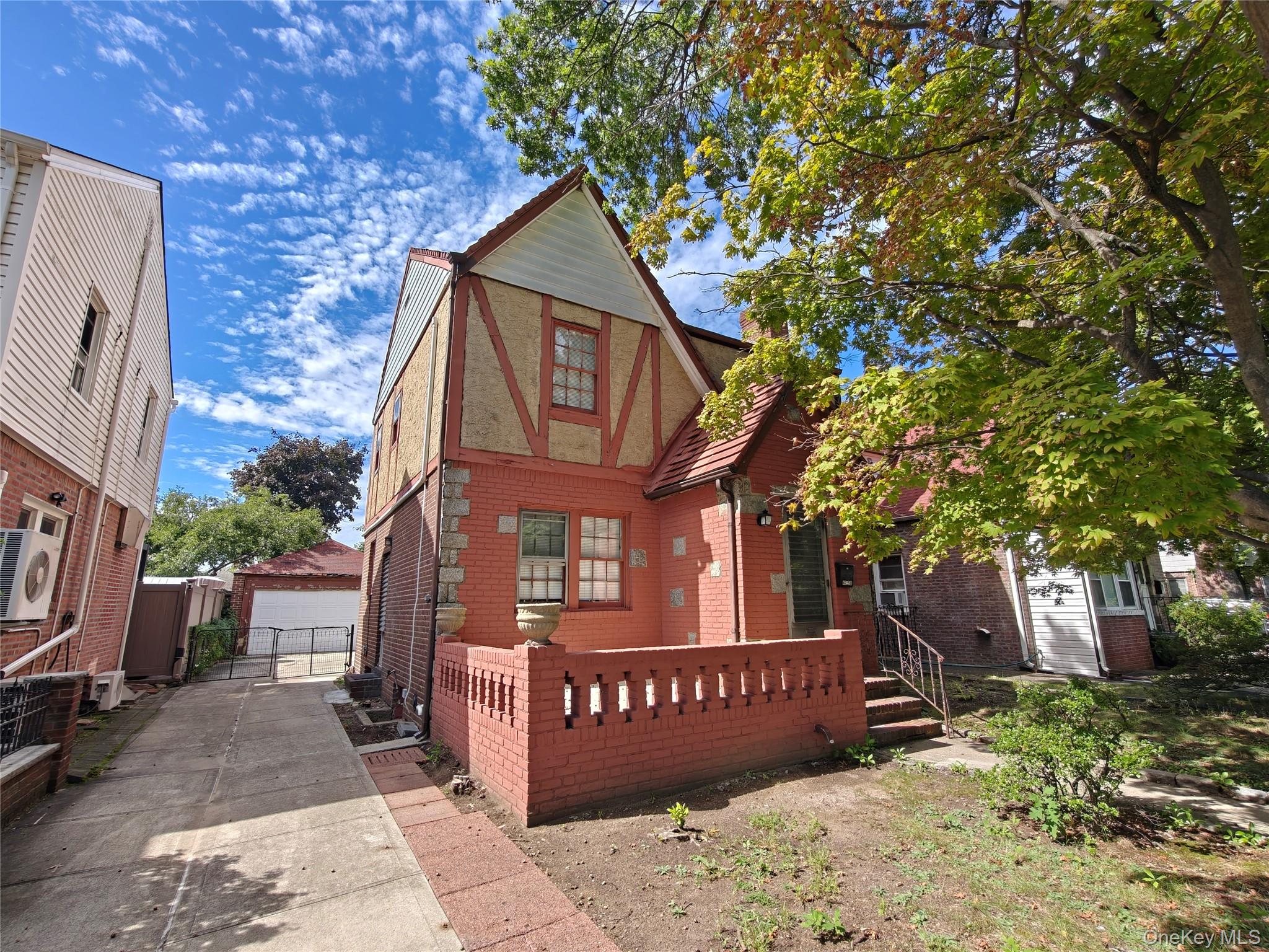 4758 Utopia Pkway Property Photo 2
