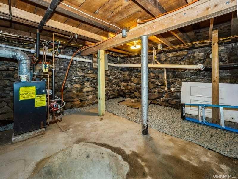 19 Annan Street Property Photo 14