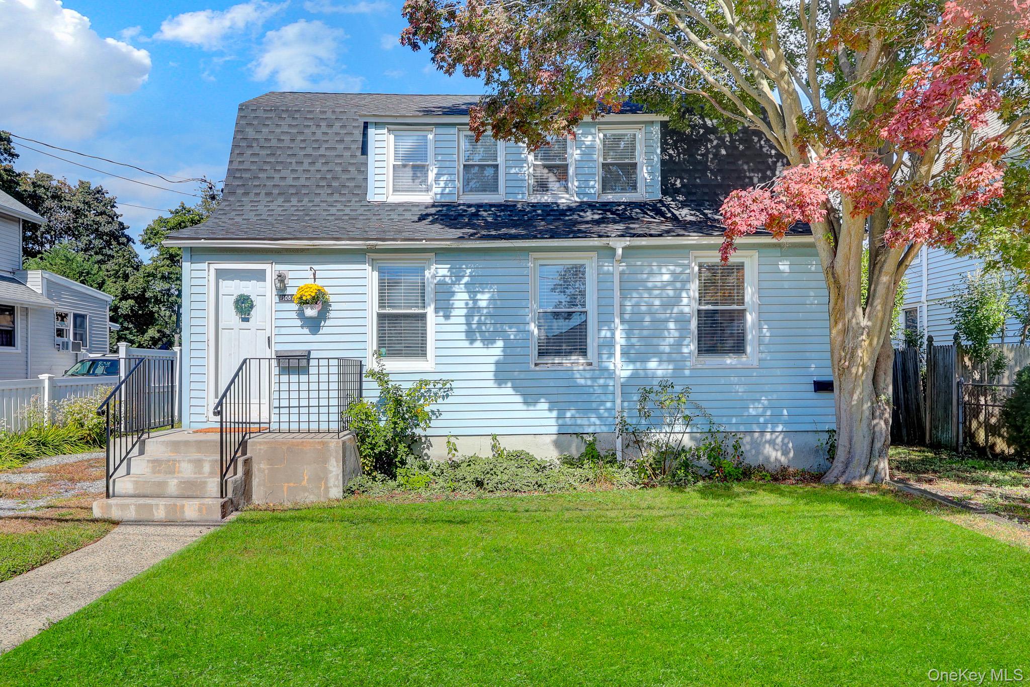 108 Linden Street Property Photo 1