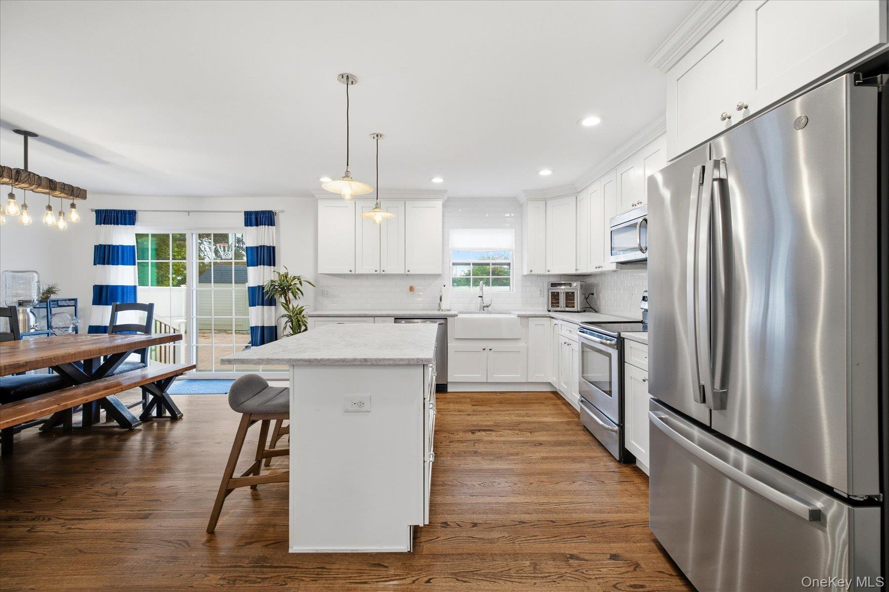 2941 Shore Road Property Photo 10