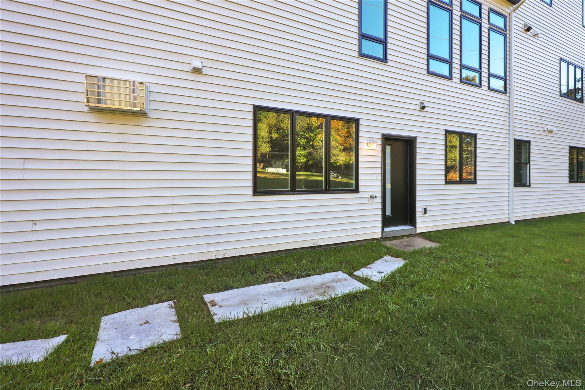 12 Sherman Drive 202 Property Photo 37