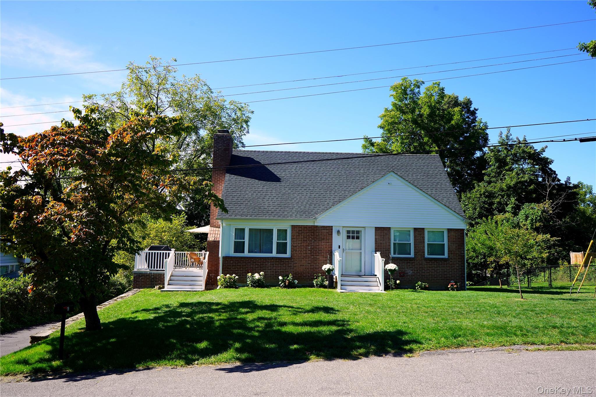 19 Meadow Street Property Photo 1