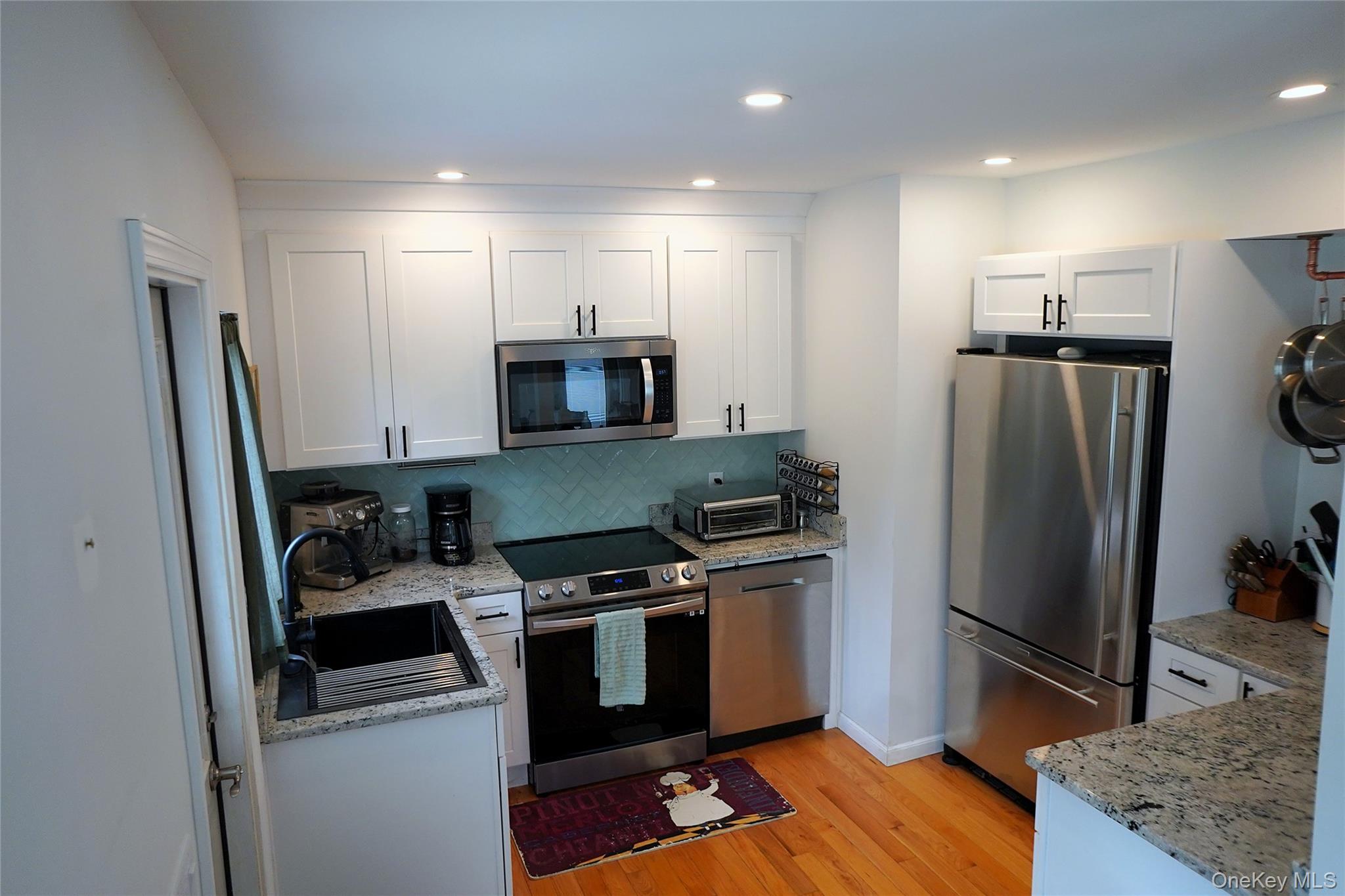 19 Meadow Street Property Photo 8