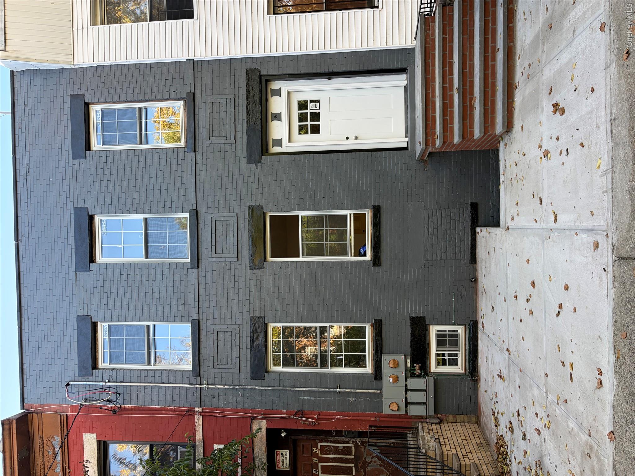 408 Van Siclen Avenue Property Photo 1