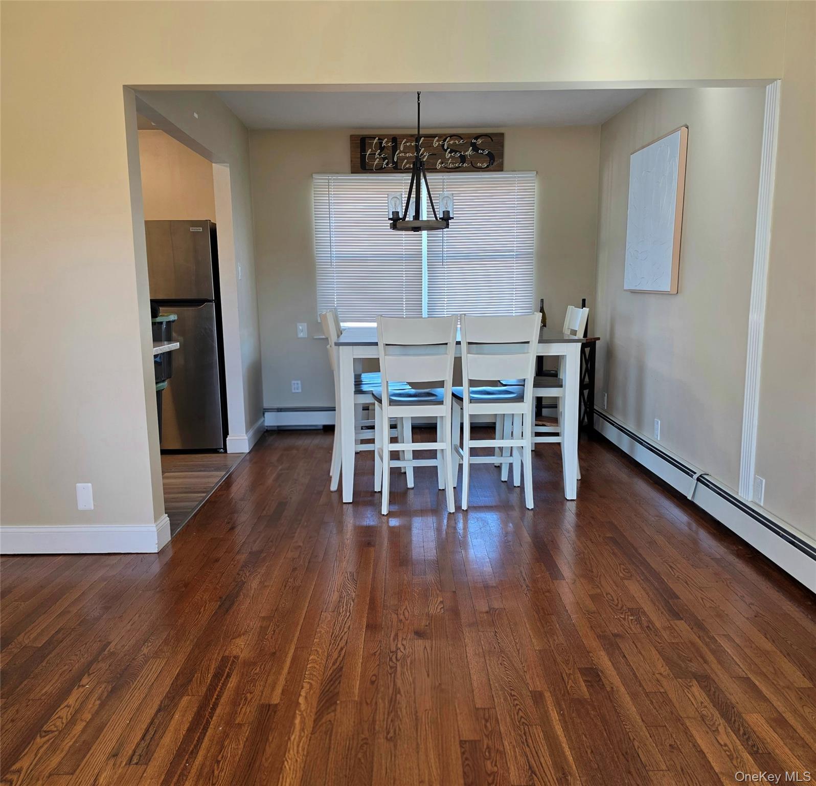 882 Leeds Court Property Photo 10