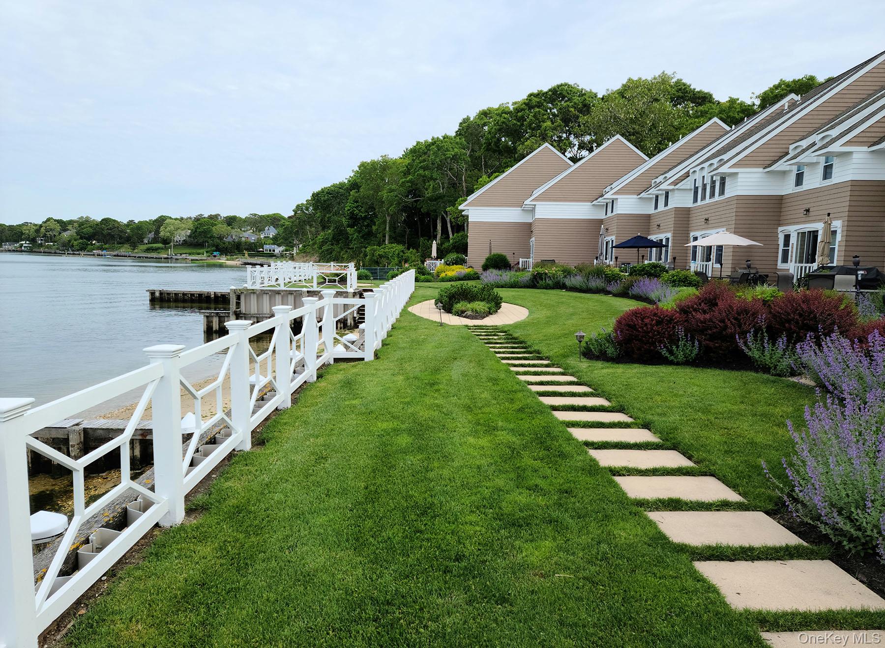 1063011 Property Photo 6