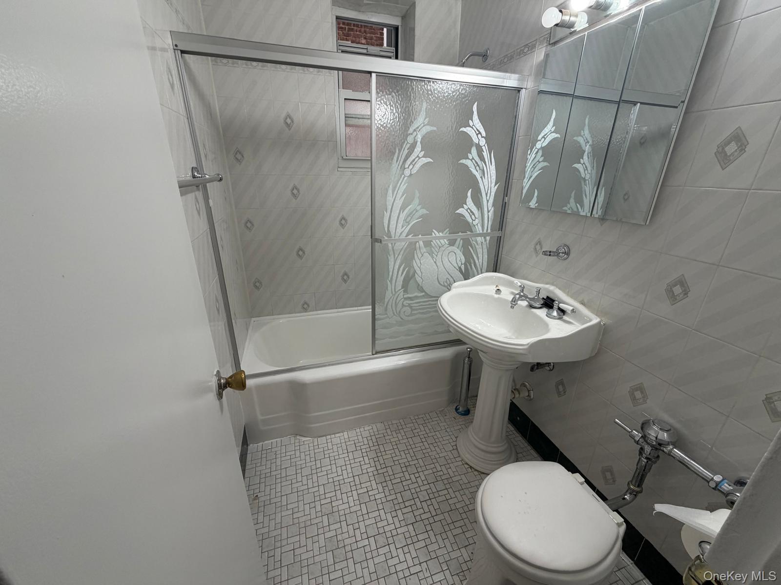 62-59 108 108 Street 2n Property Photo 8