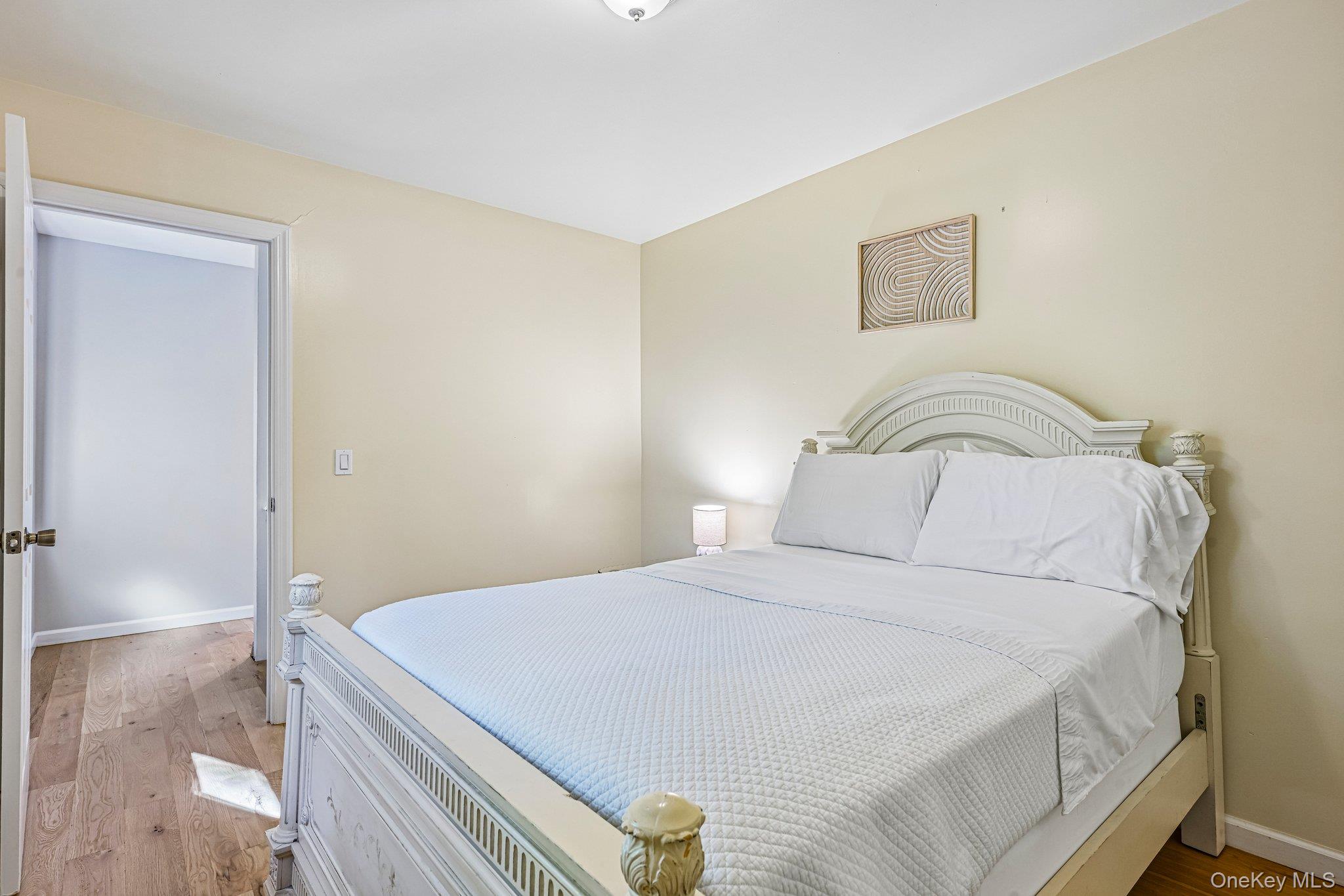 57 Hampton Court Property Photo 19