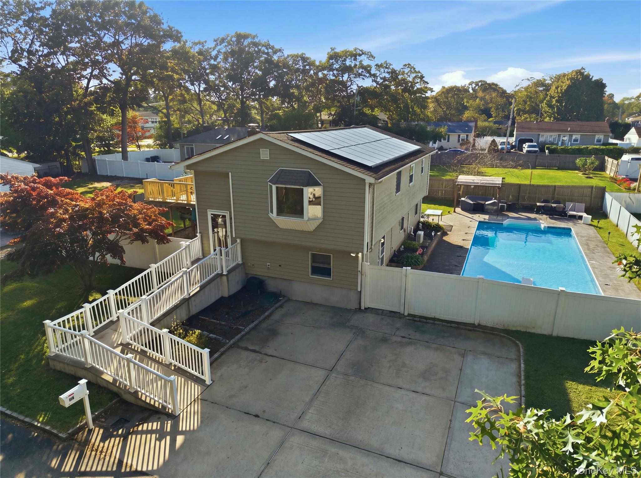 1362 Hummel Avenue Property Photo 1