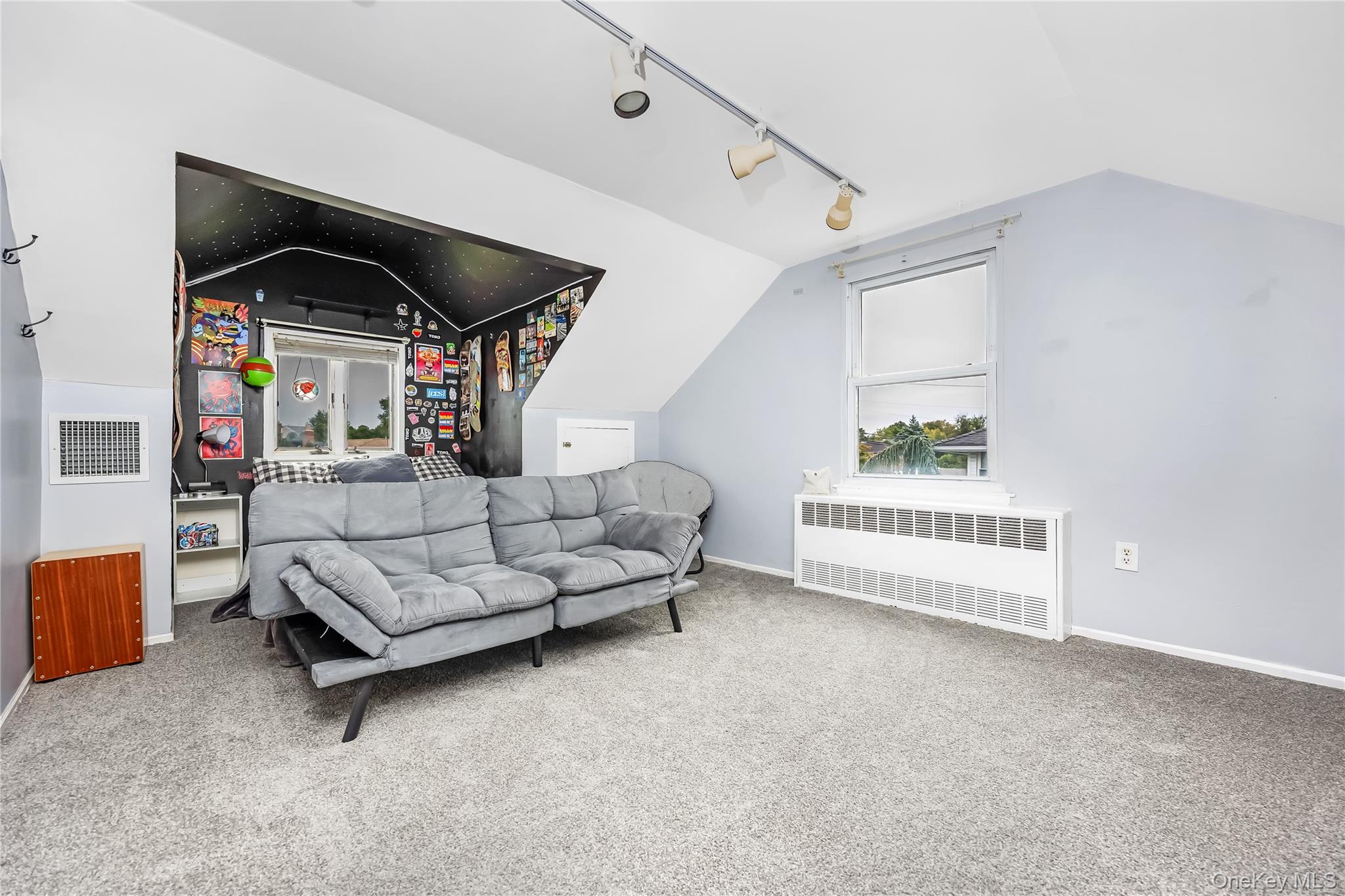 19 Leonard Road Property Photo 22