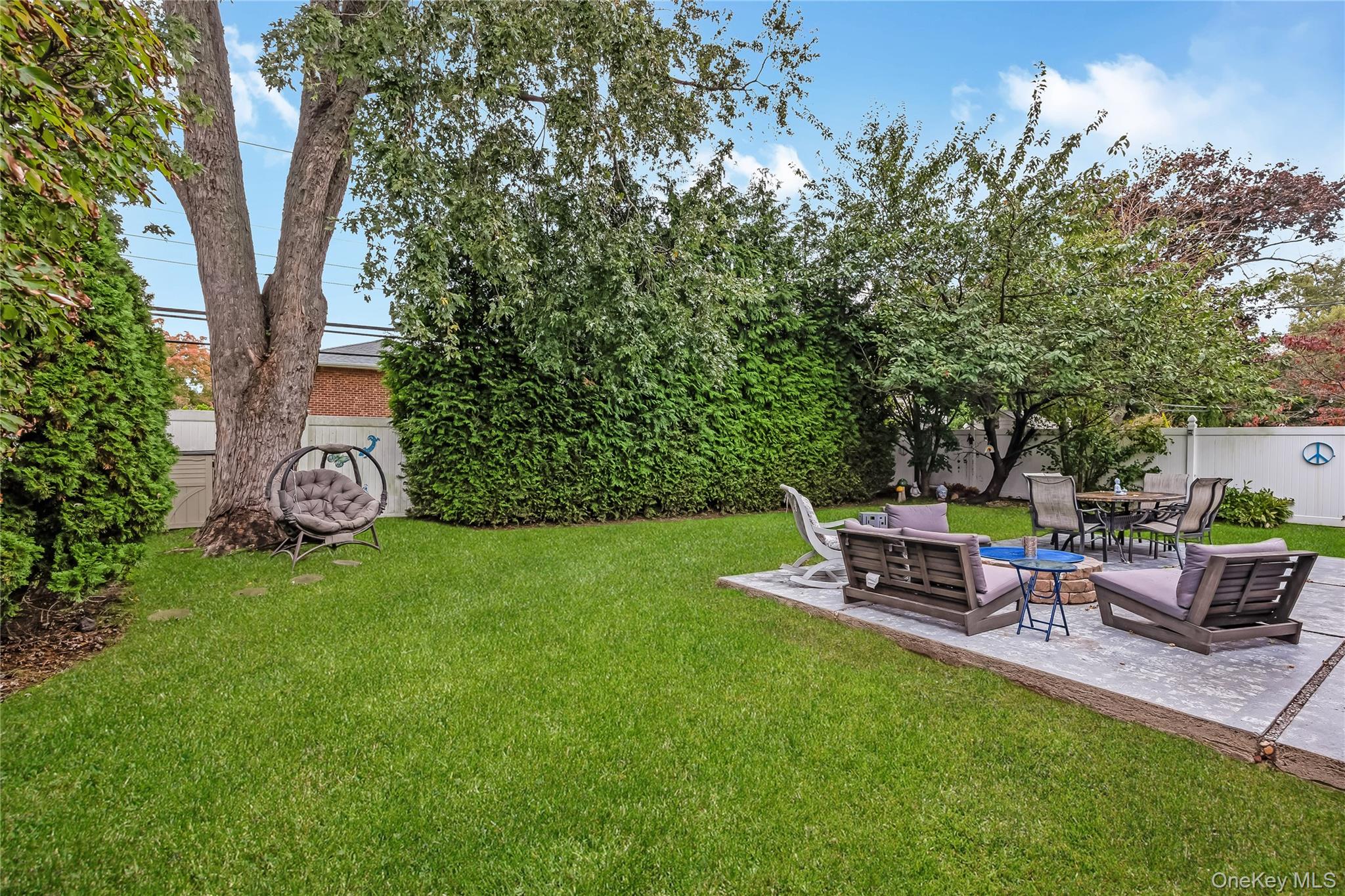 19 Leonard Road Property Photo 27