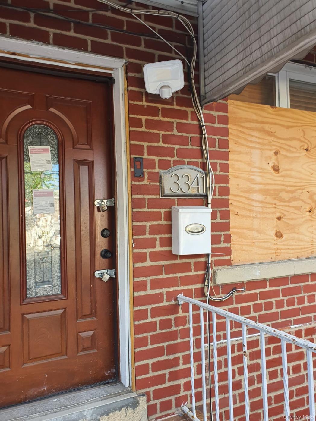 3341 Eastchester Road Property Photo 9