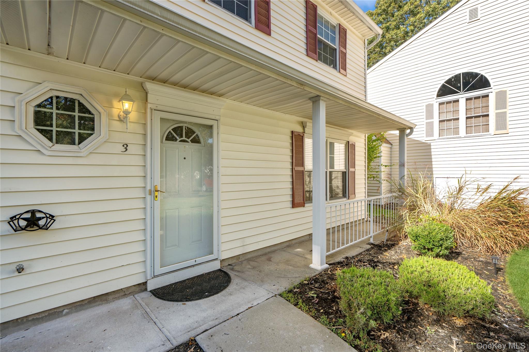 3 Deer Path Property Photo 4