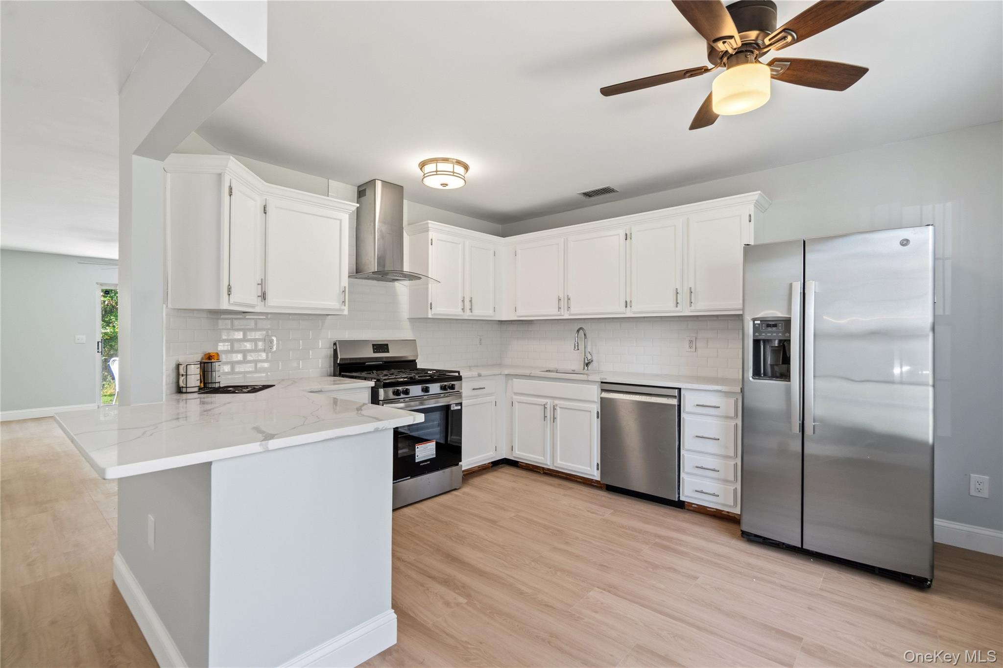 3 Deer Path Property Photo 14